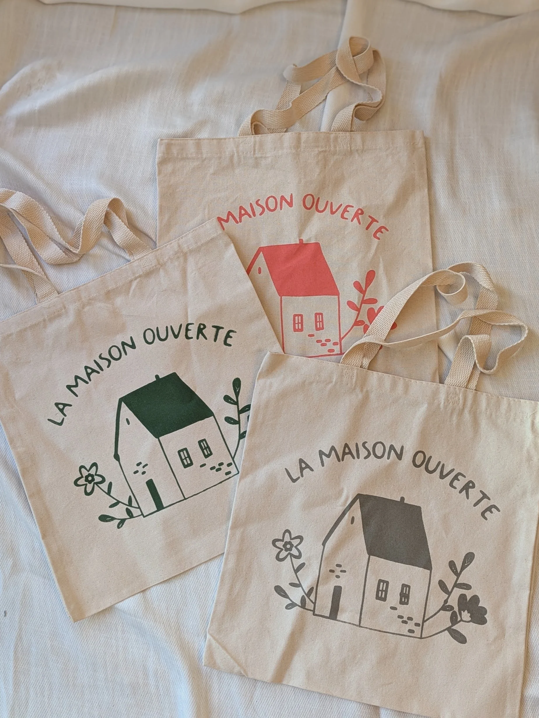 tote bags 3 couleurs.jpg