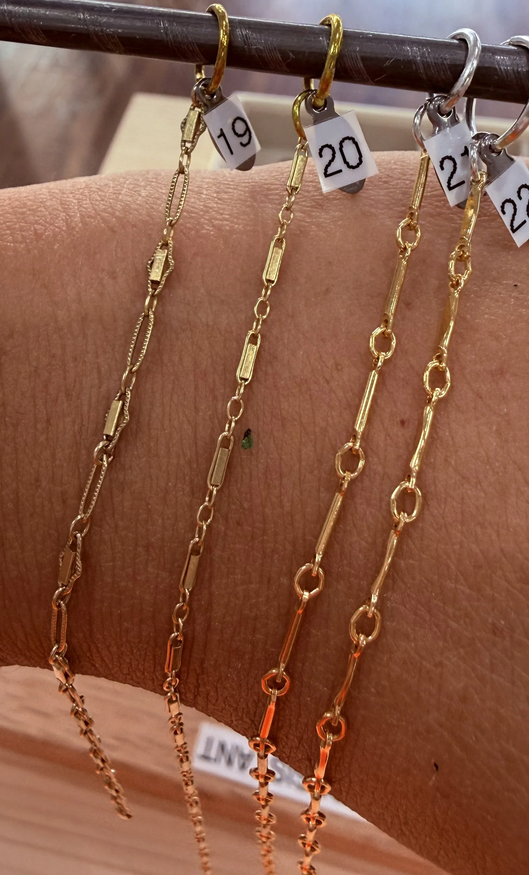 chain numbers: 19-20-21-22