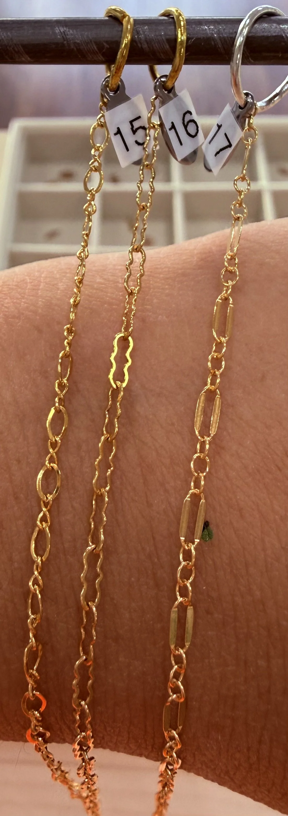 chain numbers: 15-16-17