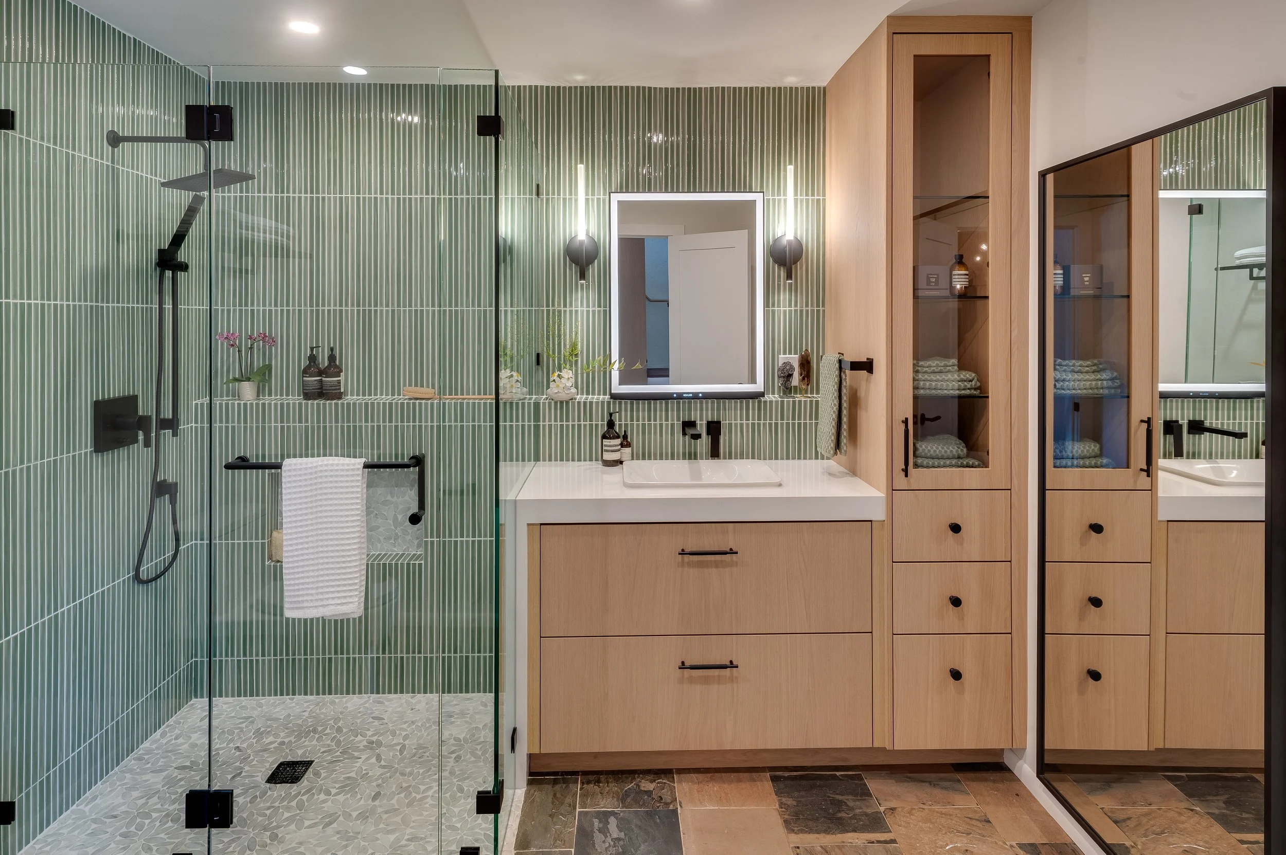 Los Charros-104-Bath Overall.jpg