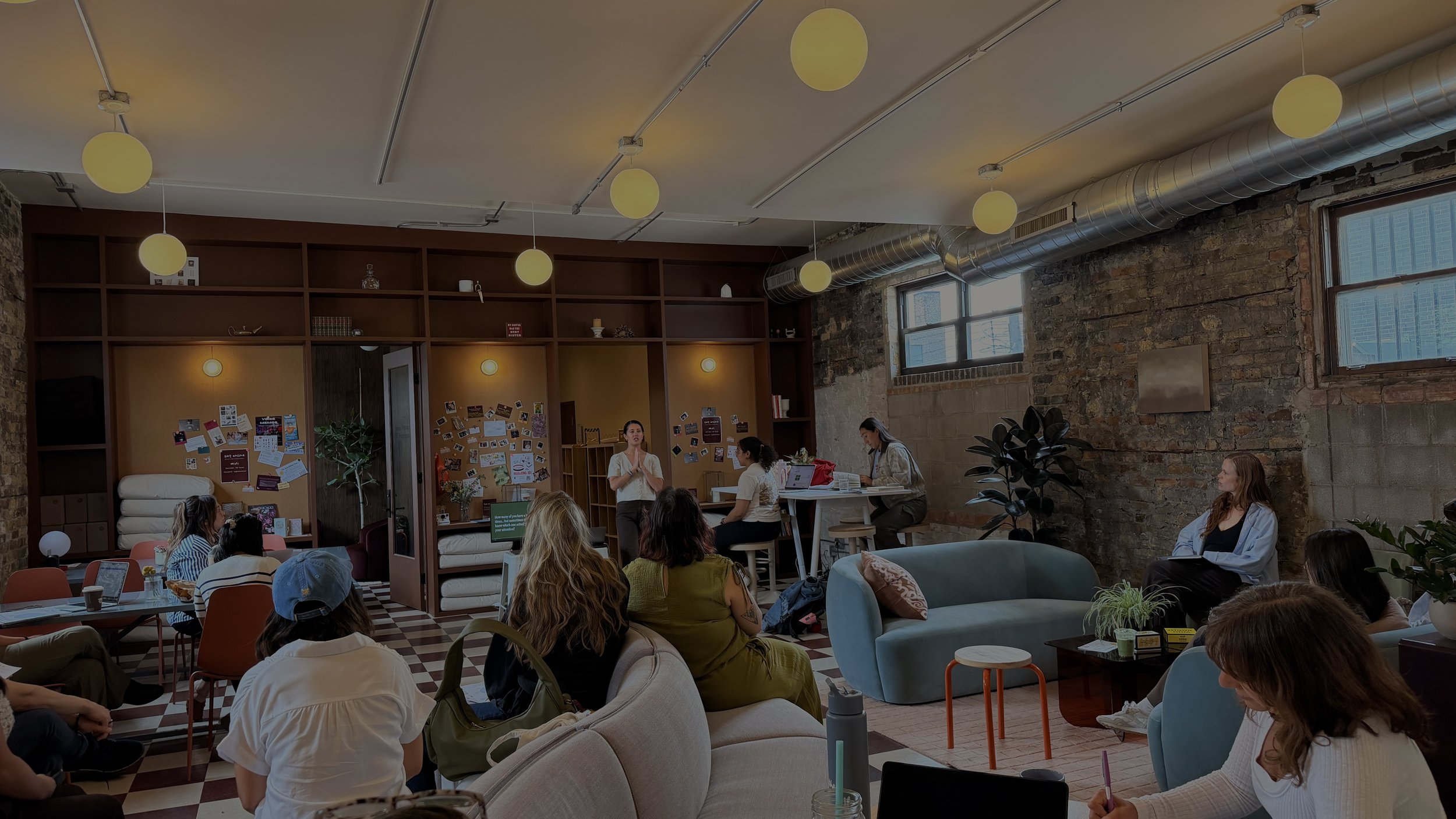 Health Coach, Jena Burton, hosting a wellness workshop in Chicago at The Space Together.