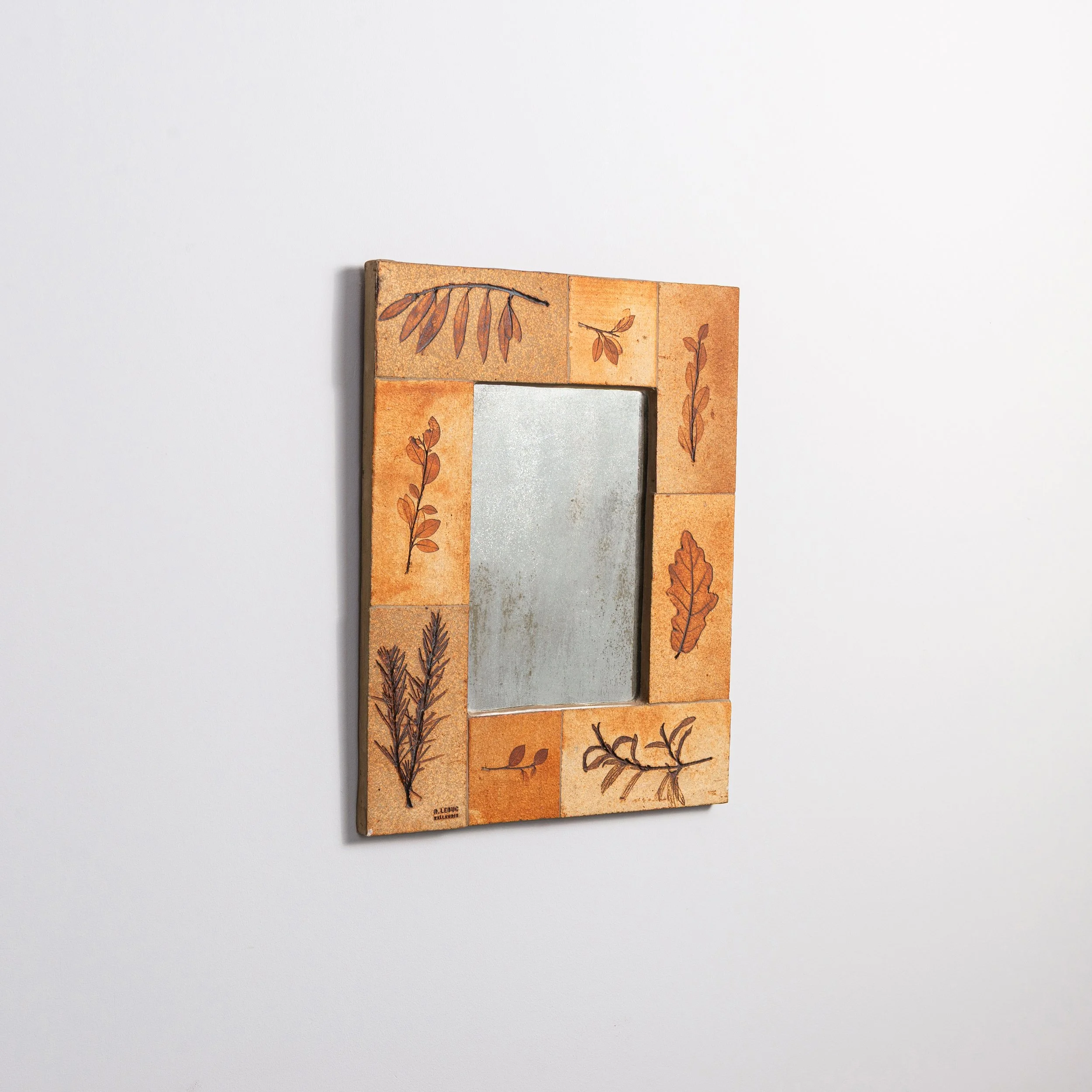 Raymonde Leduc mirror