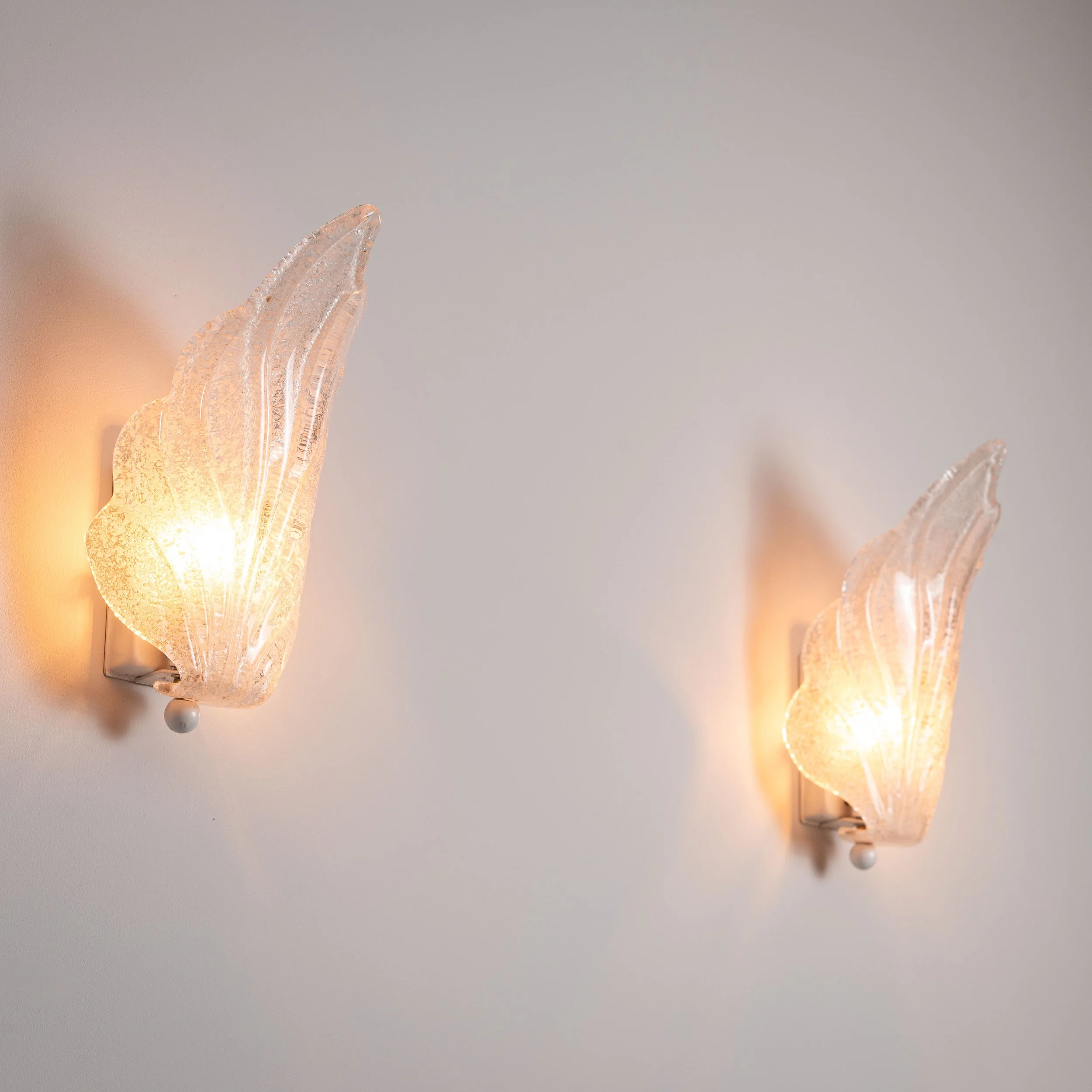 Glass leaf wall lamps