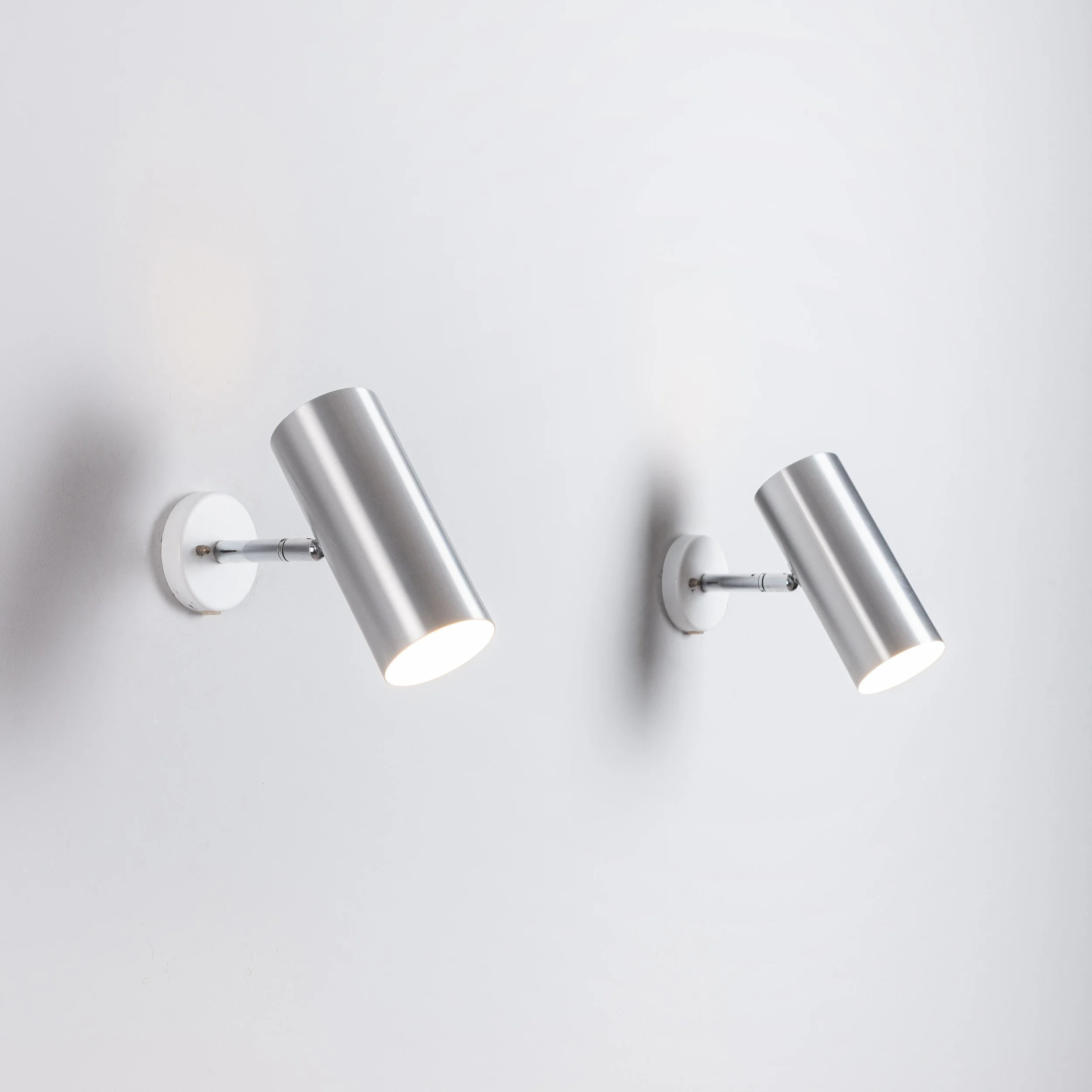 Raak C1582 wall lamps