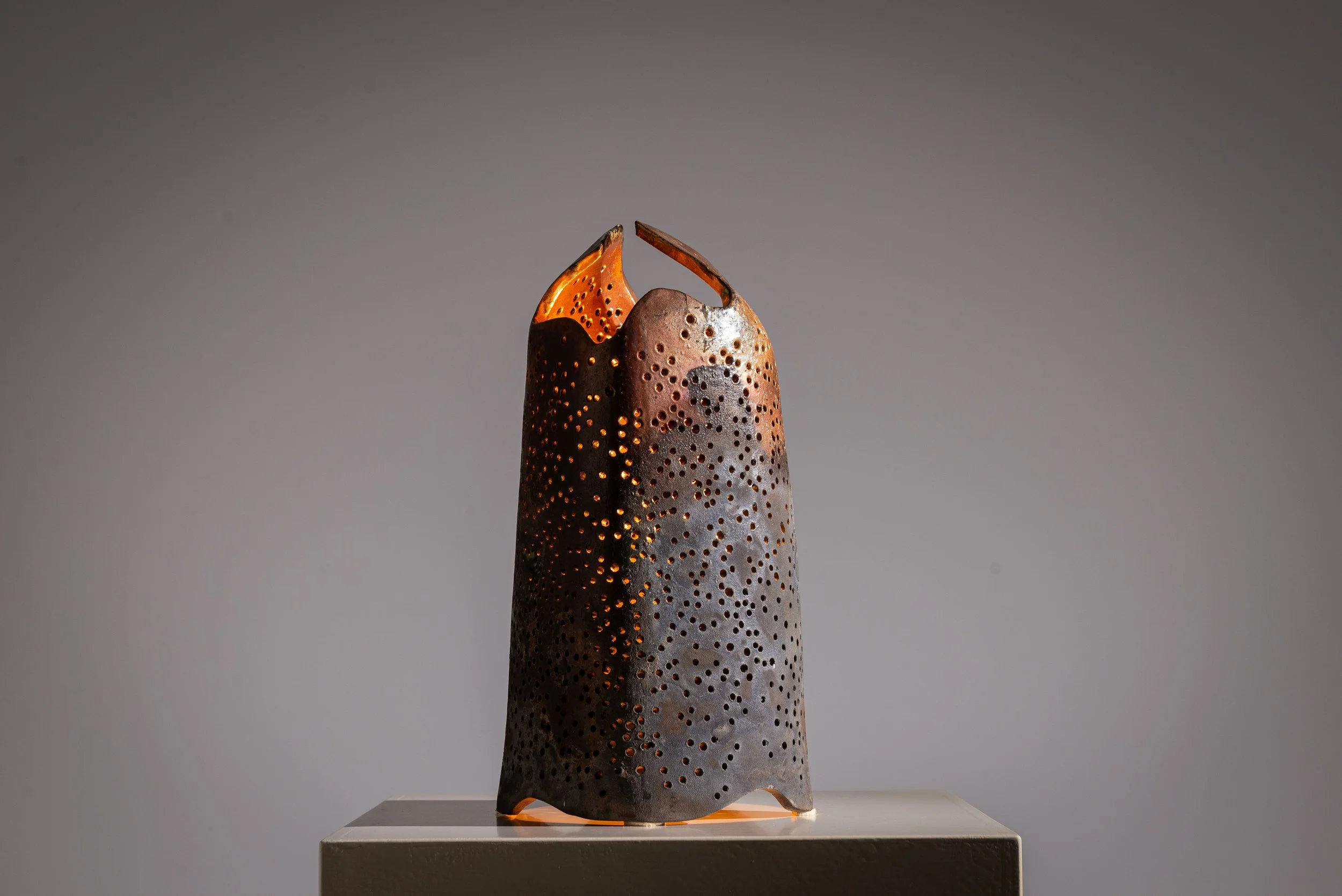abstractceramictablelamp-05.jpg