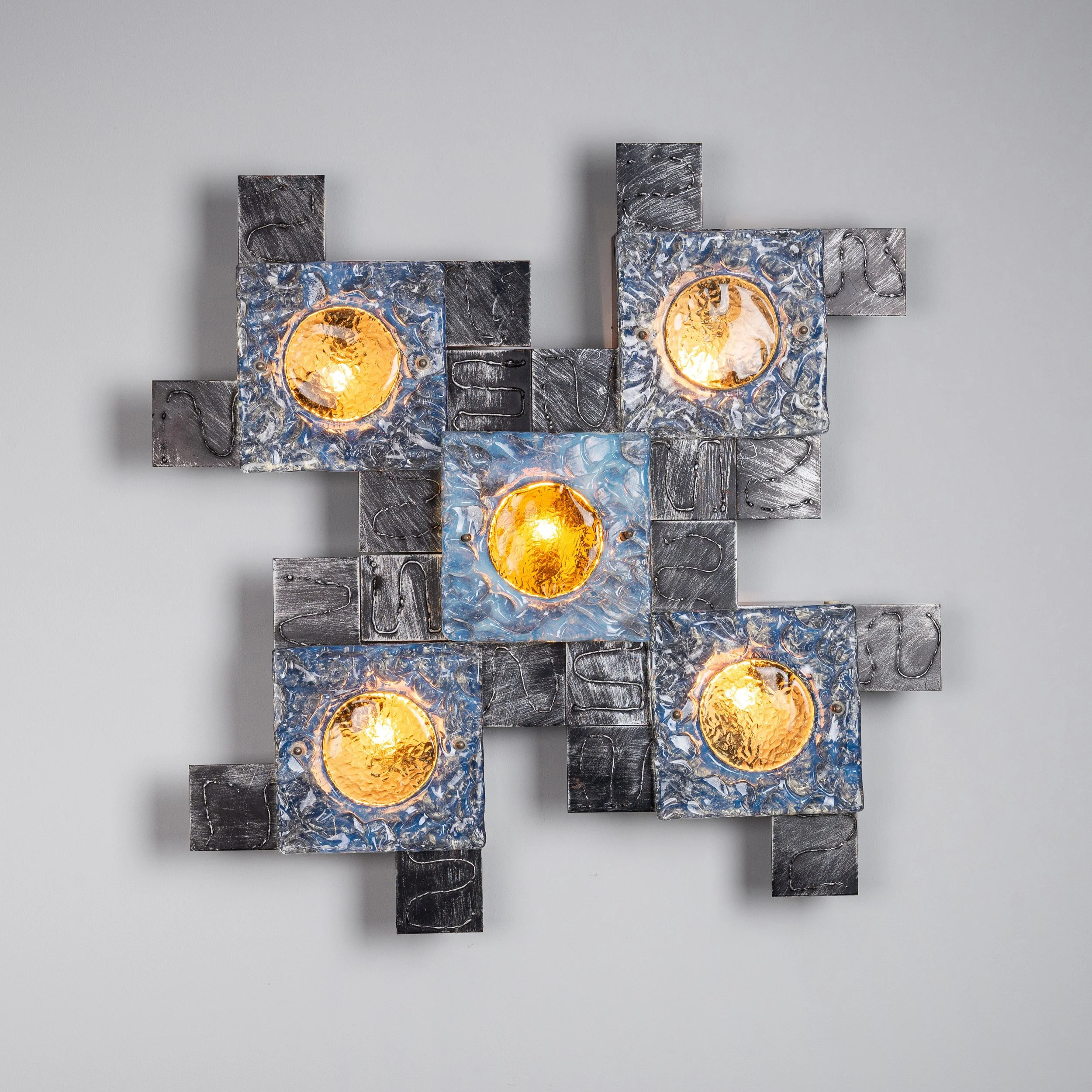 Brutalist iron and murano glass wall lamp