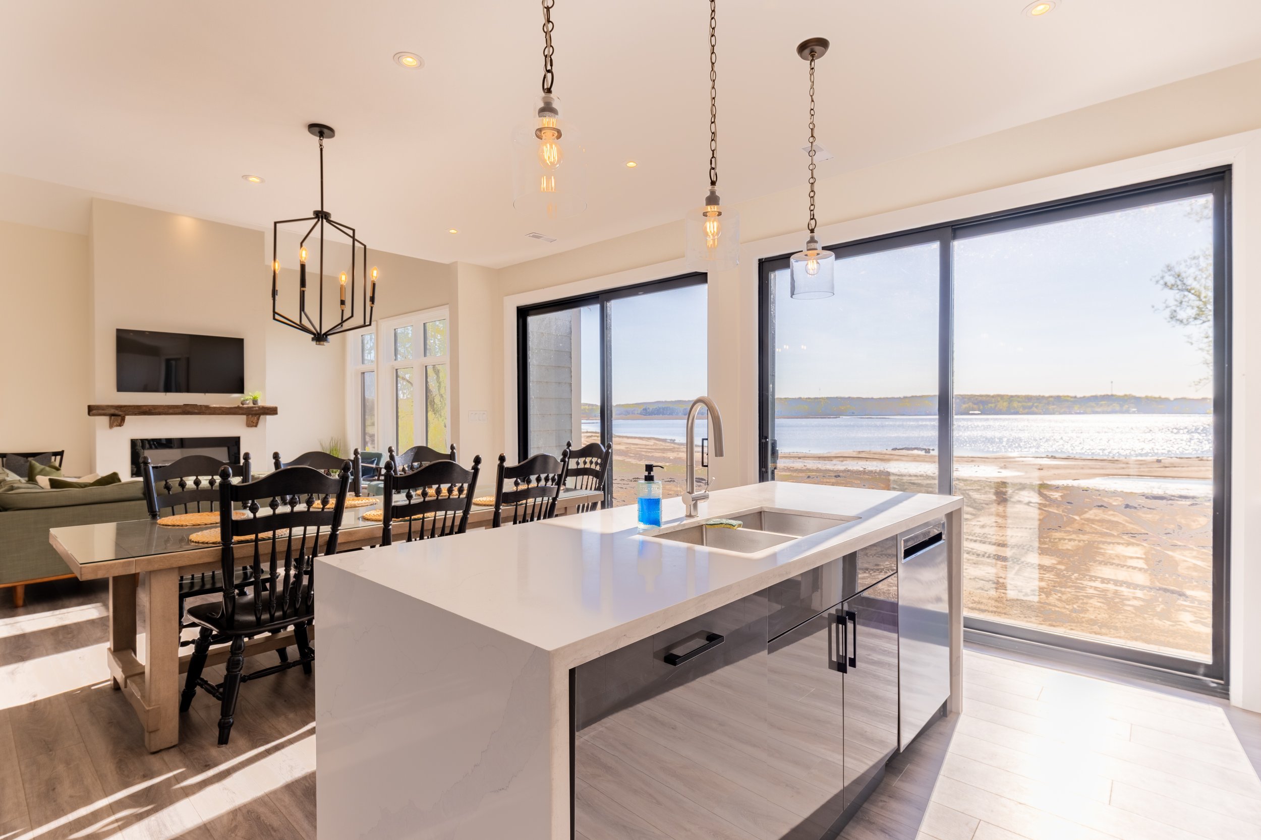 Air BNB Inside-16.jpg