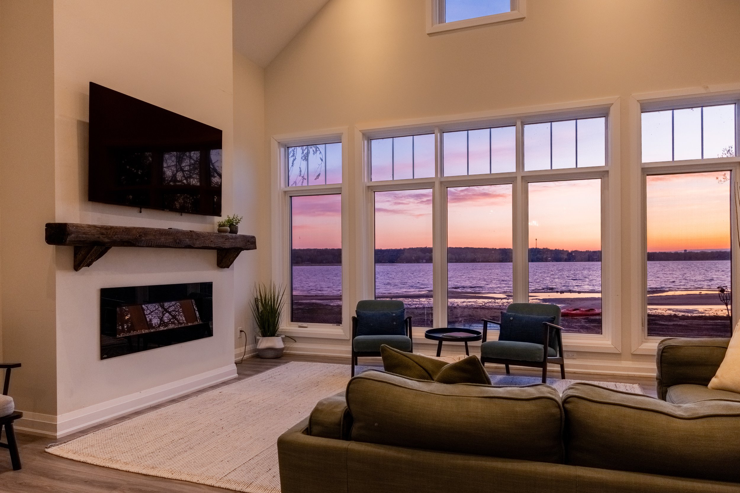 Air BNB Inside-5.jpg
