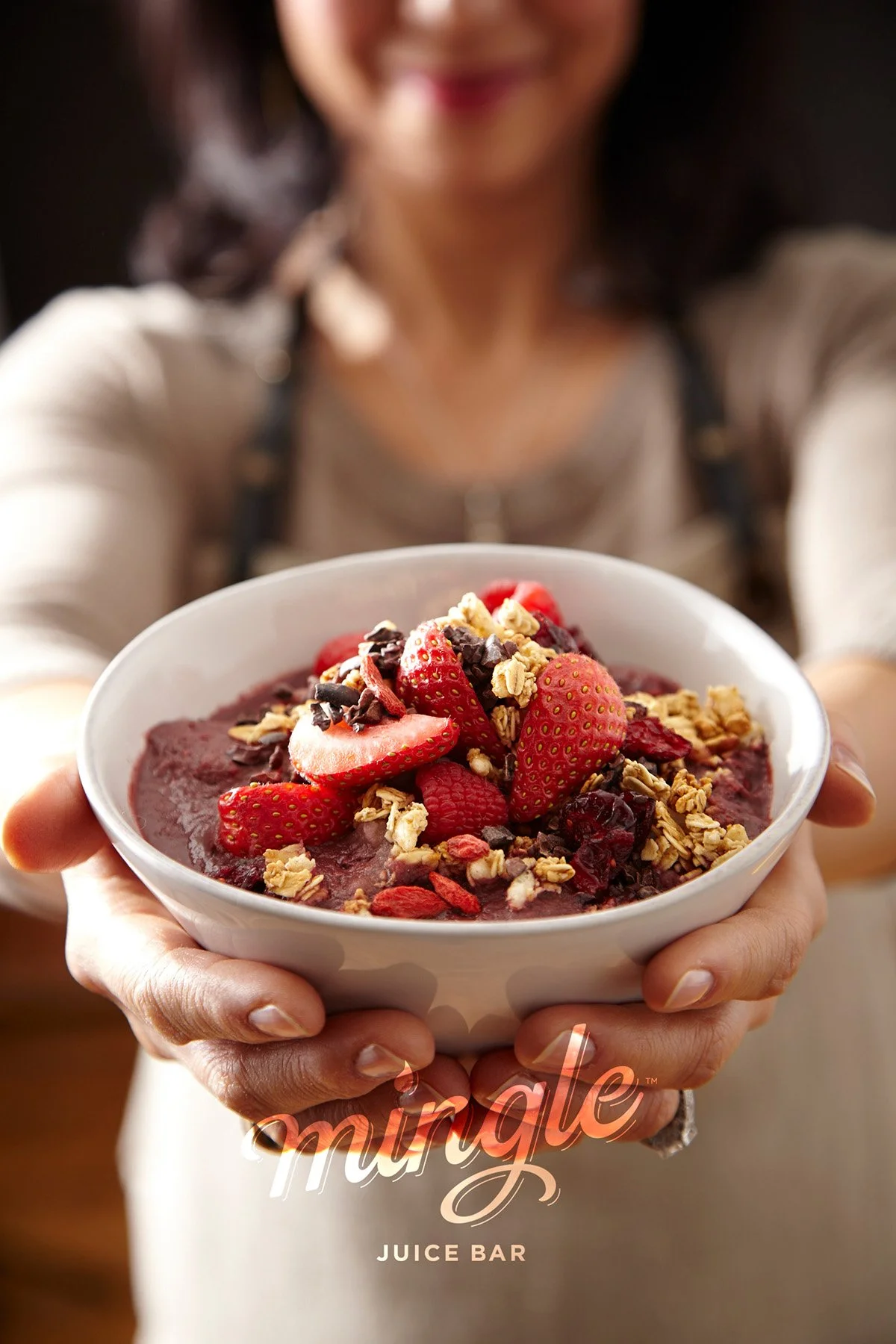 MingleJuiceBar_acaibowlsmile-edit.jpg