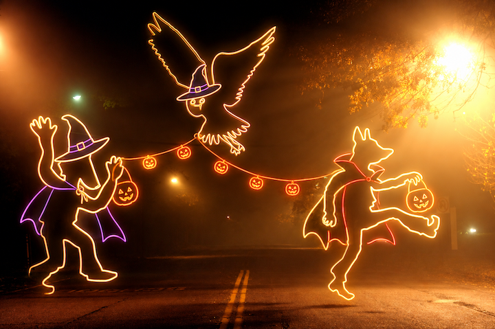Halloween Weekend at Moon Curser Vineyards