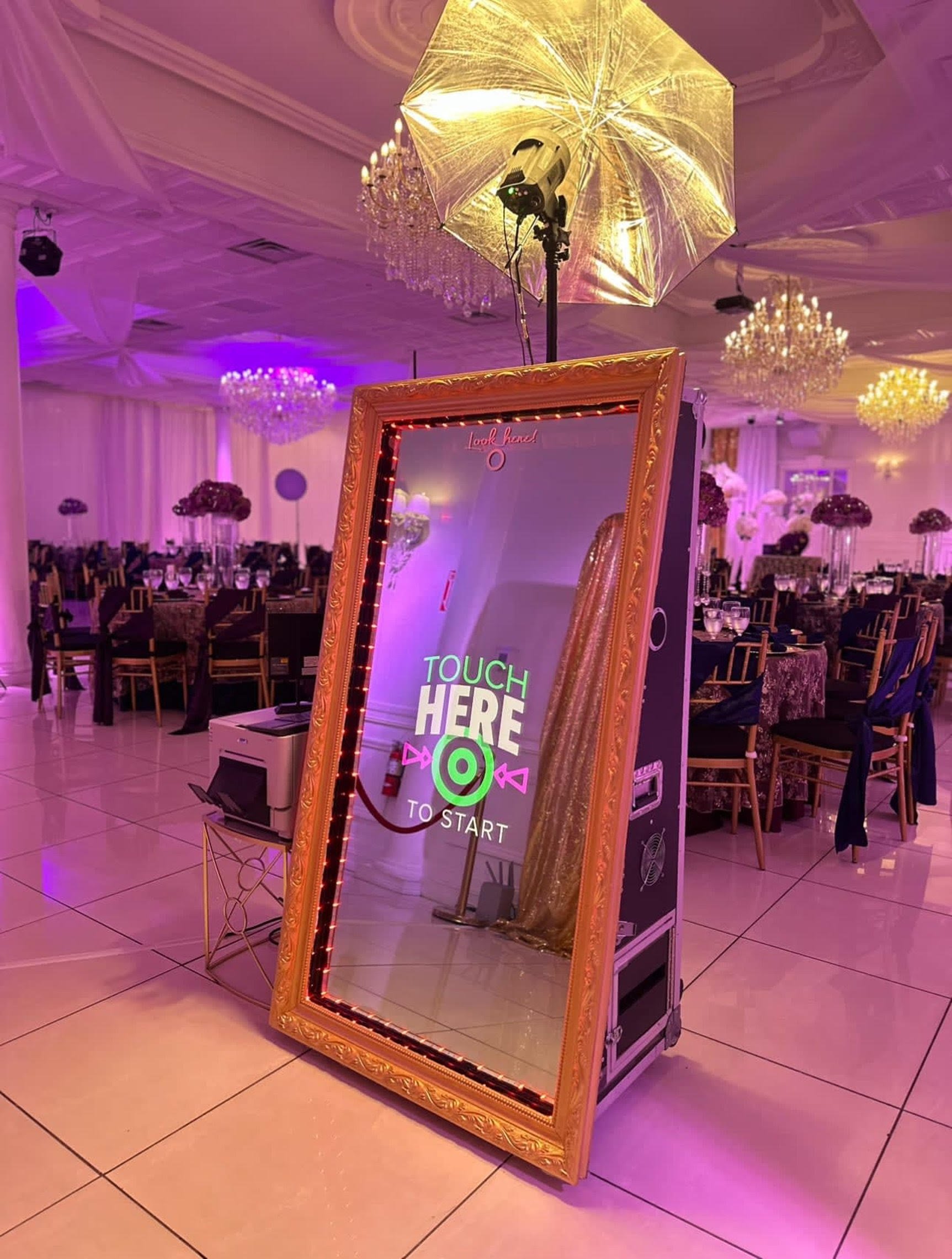 Mirror Booth.jpg
