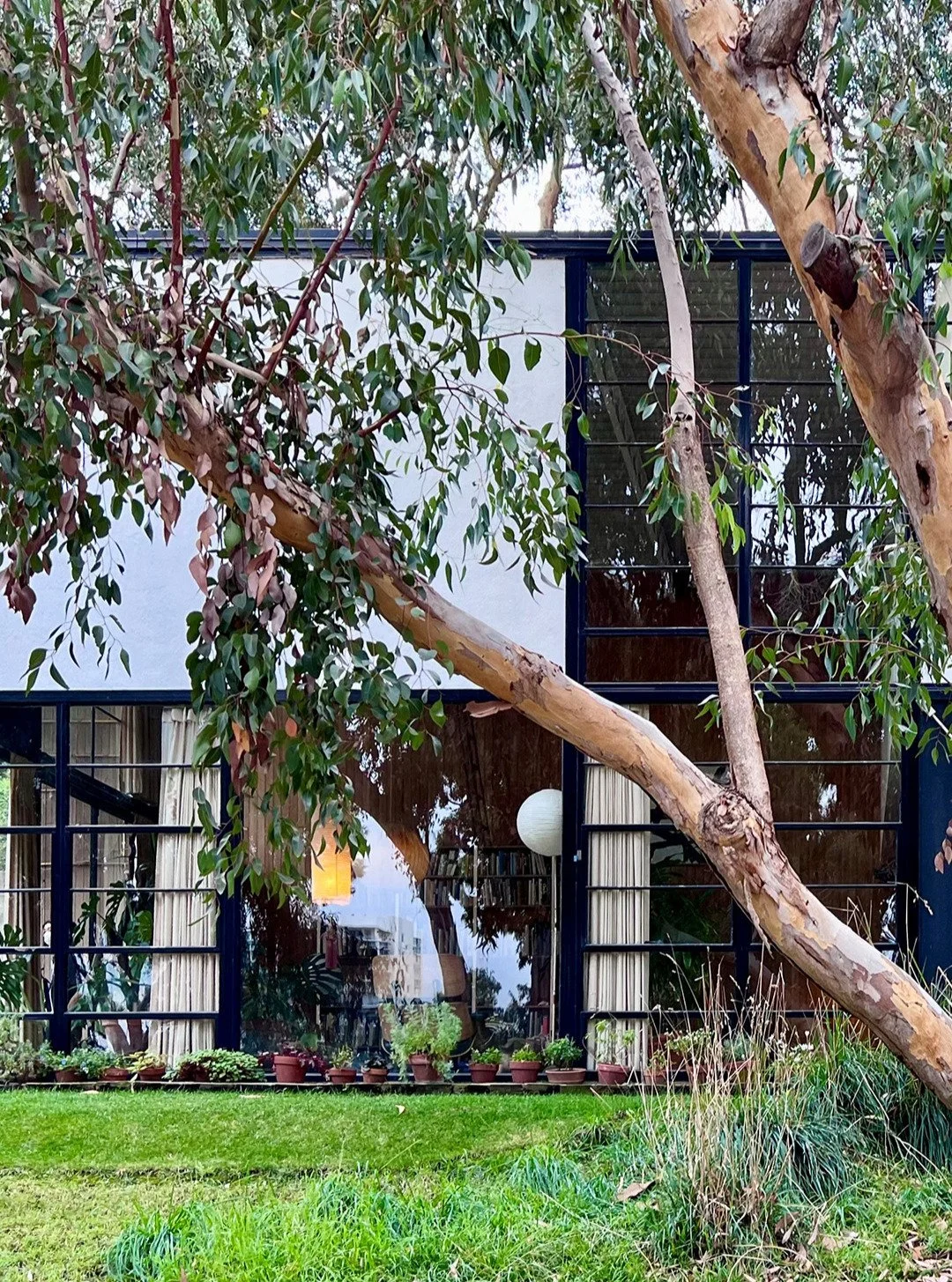 🌴🌞 At CGS, we believe great design comes from engaging with the world &mdash; not from sitting at your desk. A CGS designer recently traveled to Los Angeles and returned inspired by sites that shaped simple, human-forward moves for spaces: daylight
