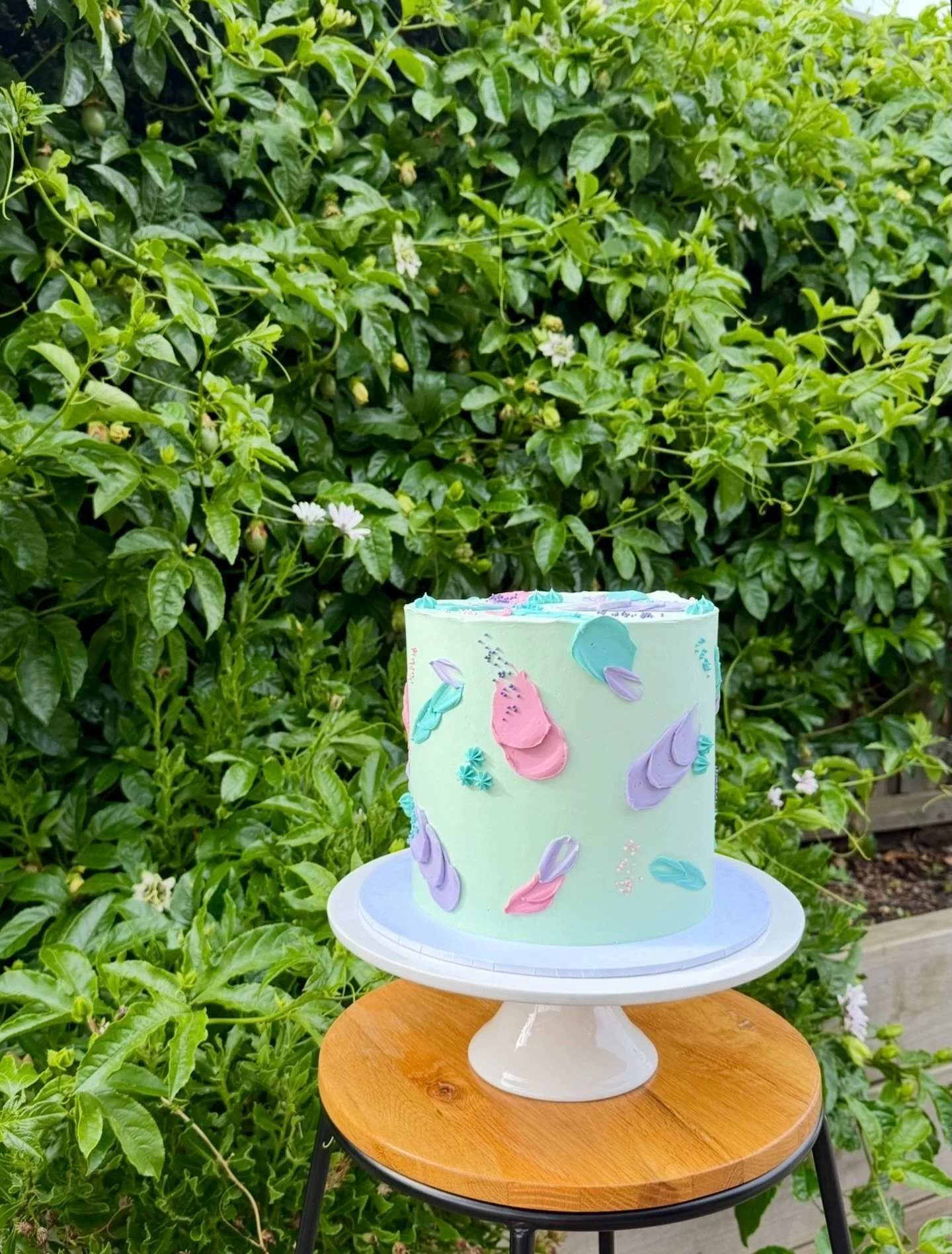 💚💜

Can you tell I&rsquo;m going back through some of my old photos and can&rsquo;t think of captions, but feel I should post them so you can see future order options 🤣🤷🏼&zwj;♀️ we&rsquo;ll see how long it lasts before I have my phone full of ca