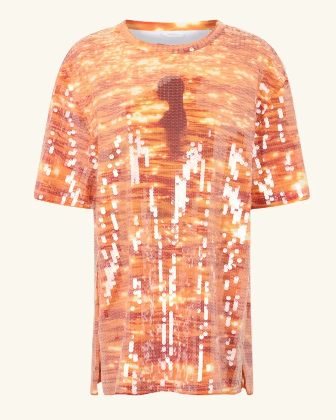 Rabanne ROBE COURTE EN COTON ET SEQUINS Robe à manches courtes style tee-shirt oversized ornée de sequins.