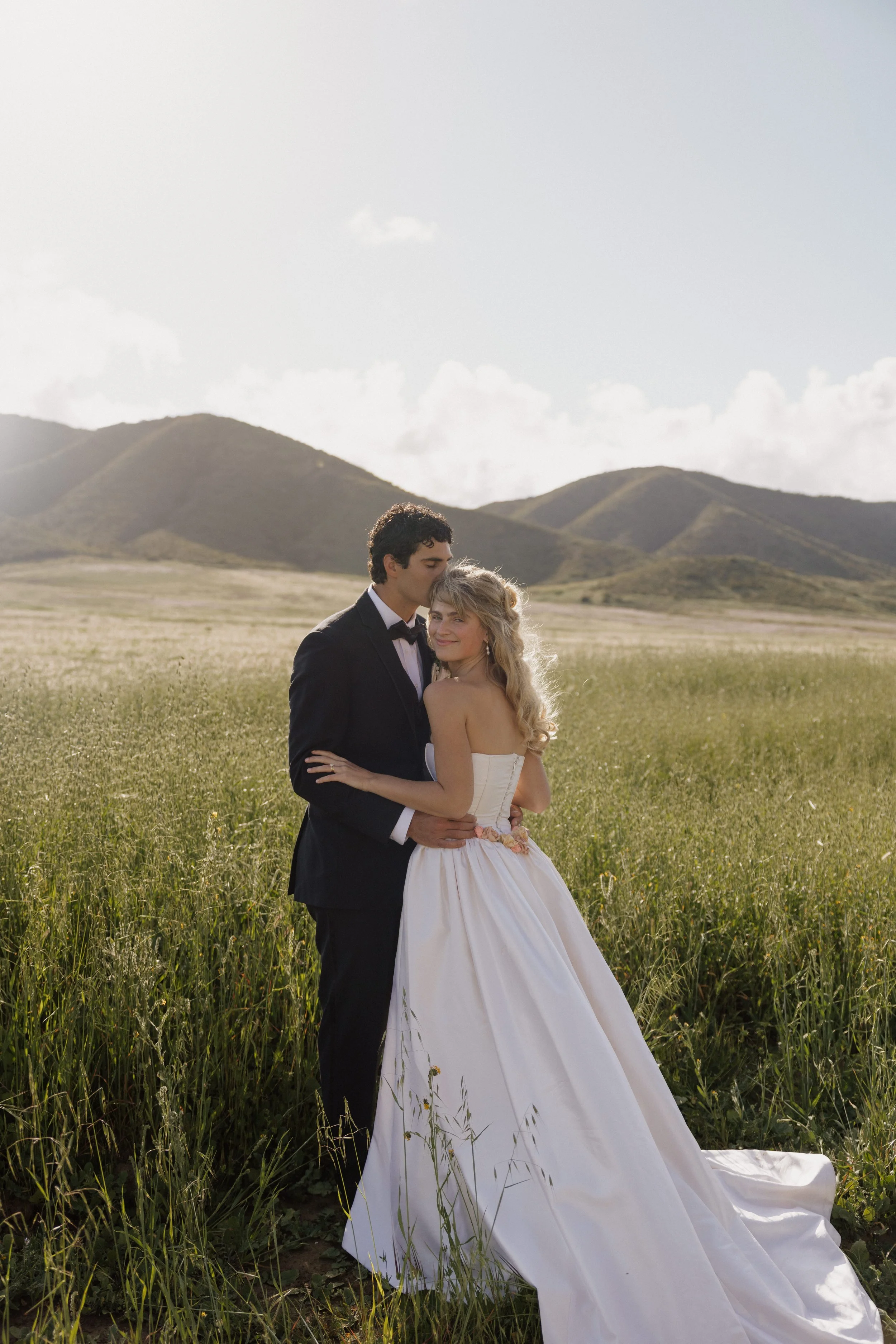 arkansas wedding photographer, beach engagement photos, california, orange county, san diego, midwest, northwest arkansas, texas, tulsa, fayetteville photographer, south of june, out ideas for engagement photos, coastal, summer, fall, winter, spring,