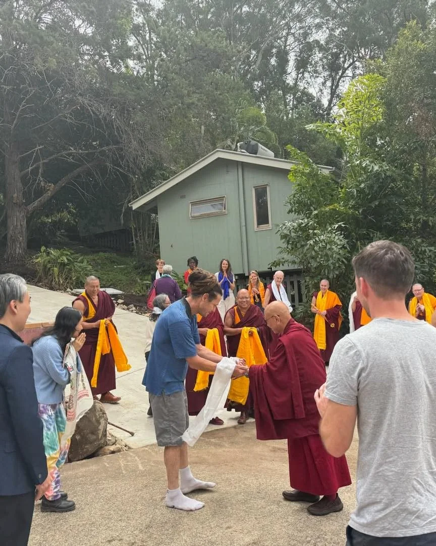 ✨ With deep joy and heartfelt reverence, we welcome His Eminence Kyabje Jhado Rinpoche to Chenrezig Institute. ✨
Rinpoche arrived yesterday, and we are profoundly honored to host such a highly respected and realized master. From the 4th to the 9th o