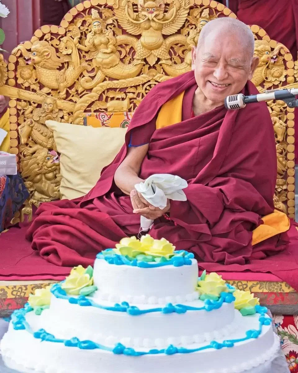 🌼 Commemoration of Lama Zopa Rinpoche&rsquo;s Birthday
Wednesday, December 3 🌼

On December 3, we lovingly commemorate the birth of our most precious and kind teacher, Lama Zopa Rinpoche. To honor Rinpoche&rsquo;s vast compassion and tireless dedic