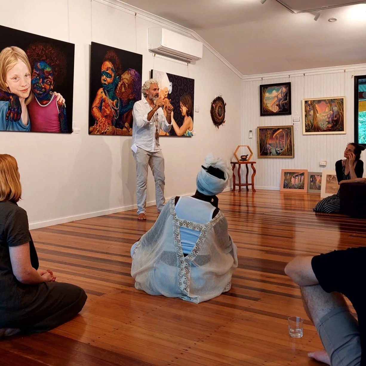 🌿 INTERCONNECTED Exhibition &mdash; Final Days
🖼 Open to the public
Friday 19 &amp; Saturday 20 | 10am&ndash;3pm
📍 Wellbeing Centre, Chenrezig Institute

This week marks your final opportunity to experience INTERCONNECTED, a moving group exhibitio