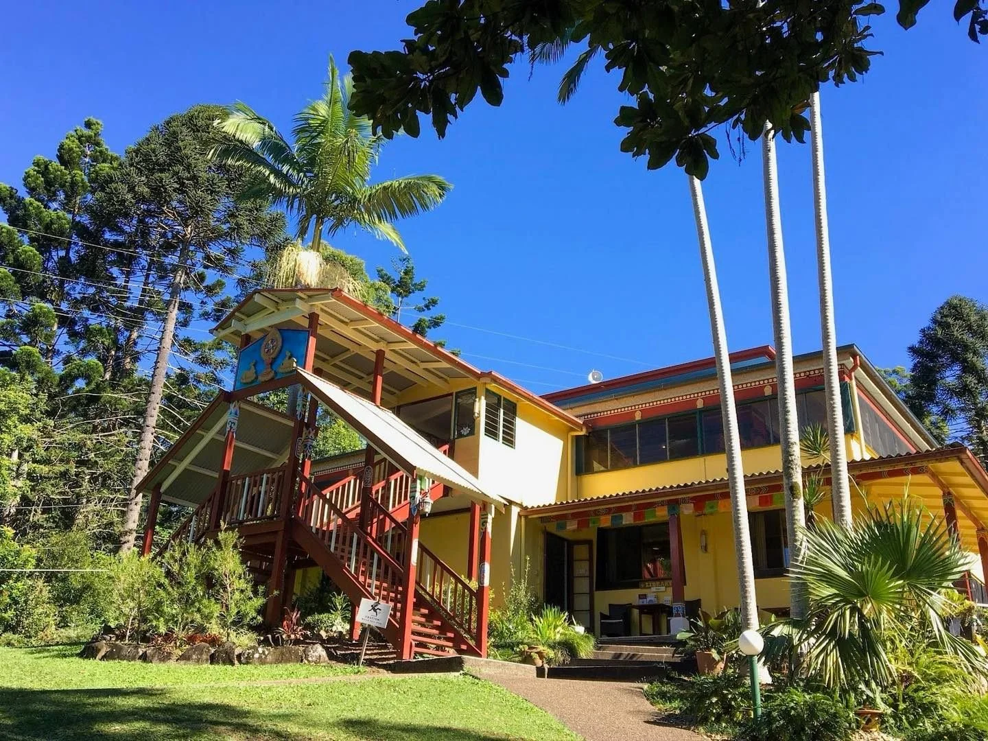 10-DAY VIPASSANA SILENT RETREAT IN PROGRESS
✨ Chenrezig Institute | 13&ndash;22 February

We are pleased to welcome 26 participants to our current residential Vipassana meditation retreat. Noble Silence commenced on the morning of Saturday 14 Februar