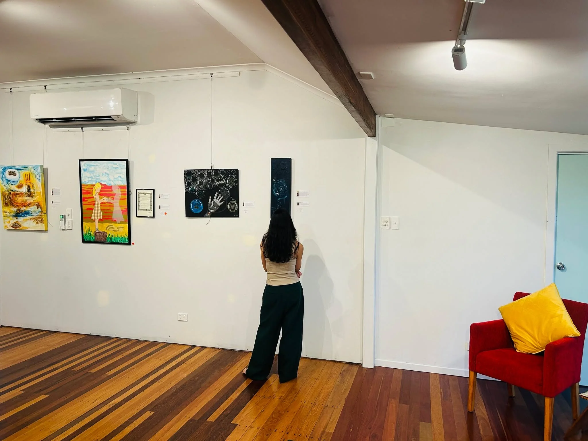 Last Day | Immersed in the Flow Exhibition

Today is your final chance to experience this beautiful gathering of art and presence ✨
Come by, have a chai &amp; cake &mdash; or stay for lunch, and immerse yourself in an atmosphere of kindness, compassi