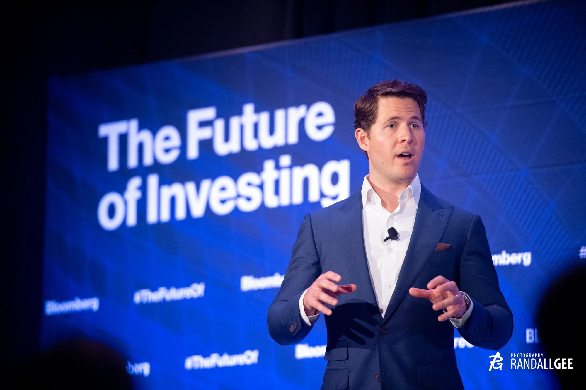 Bloomberg Invesco 57.jpg