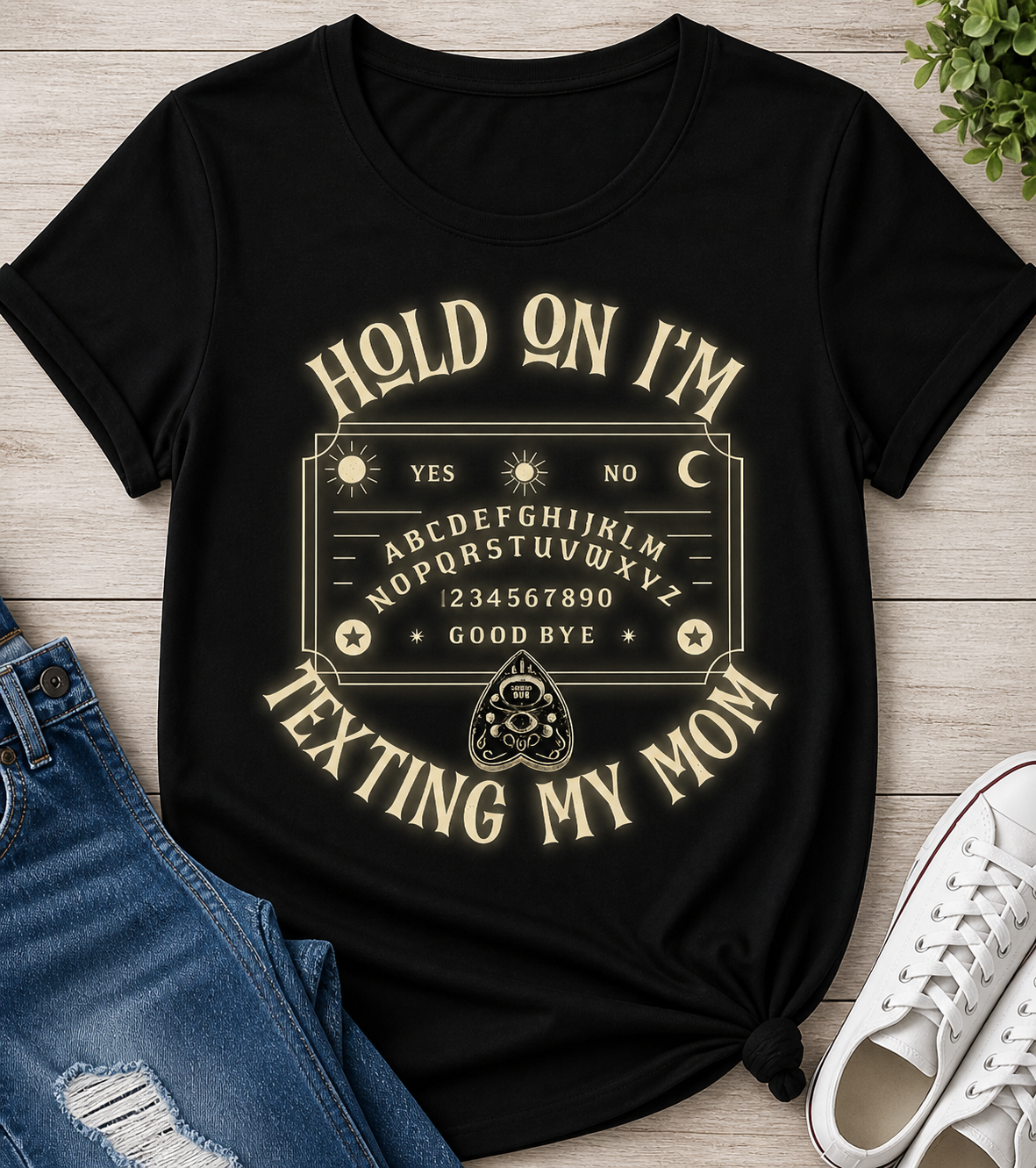 "Texting my mom"-T~Shirt