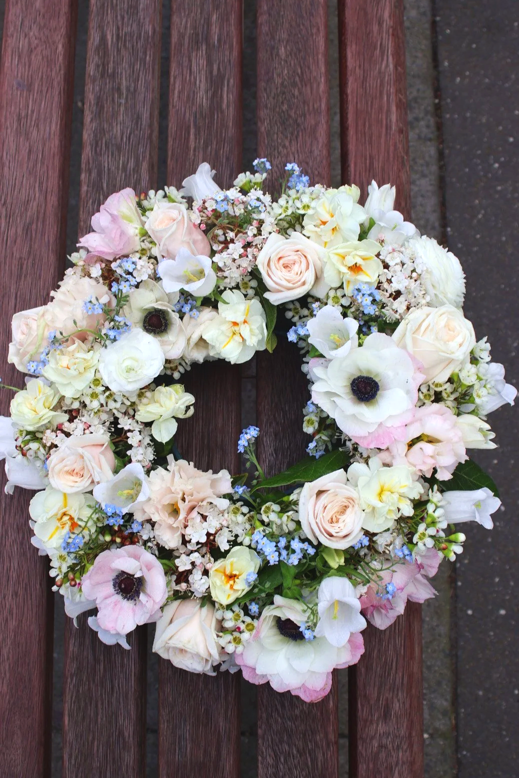 Garden Style Sympathy Wreath | Funeral Flowers Brighton | Pash Flowers
