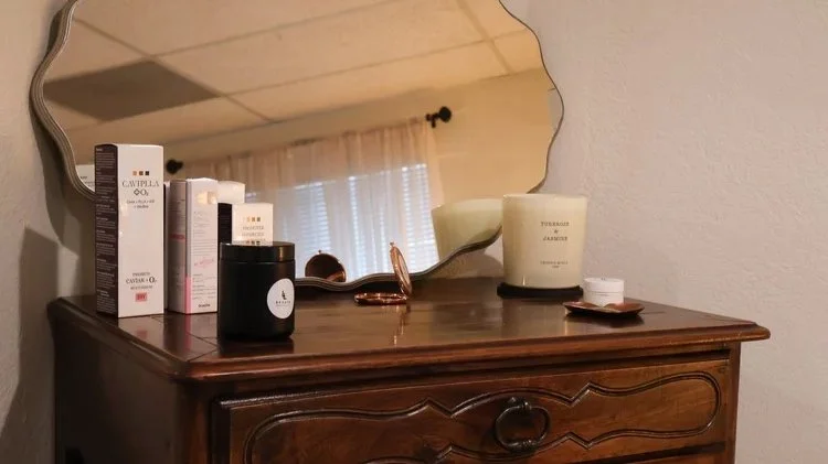 Winter Skin Rejuvenation: Why Facial Therapy Is Essential This Season