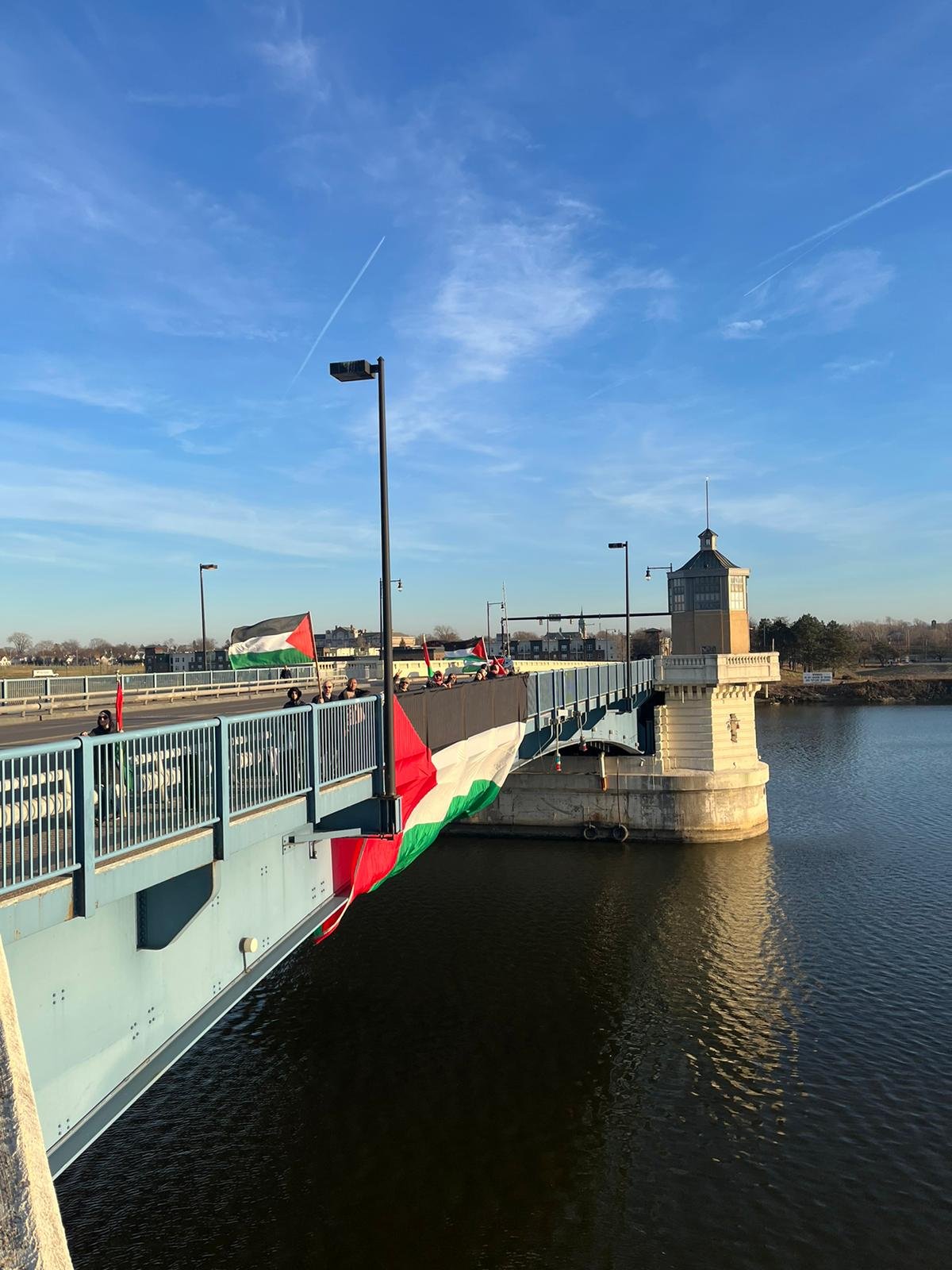 Bridge 3.jpg