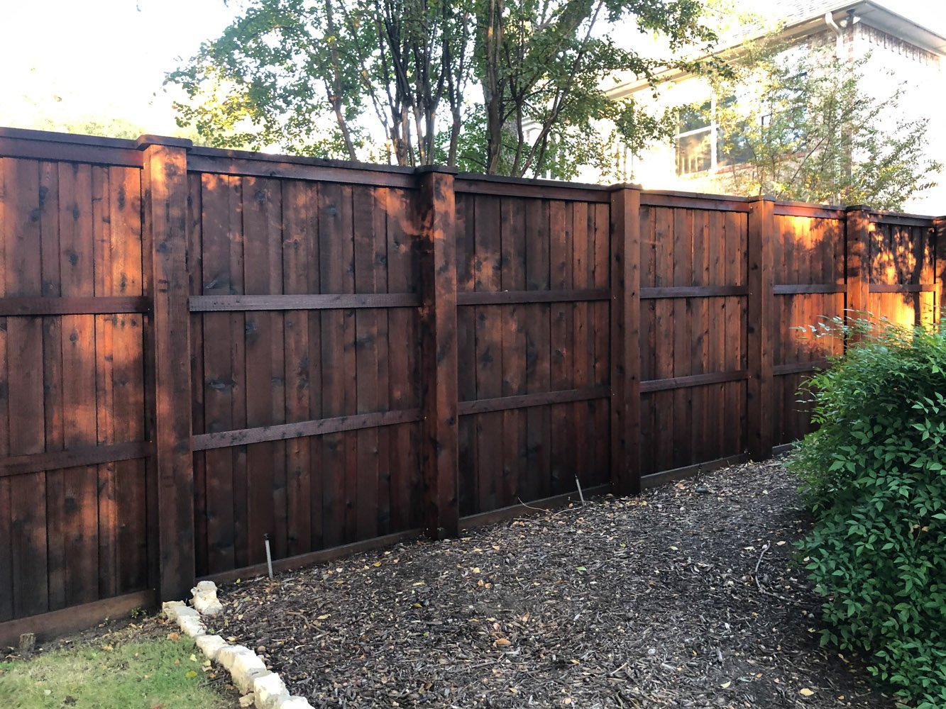 fence-stained-pecan-irving-tx.jpg