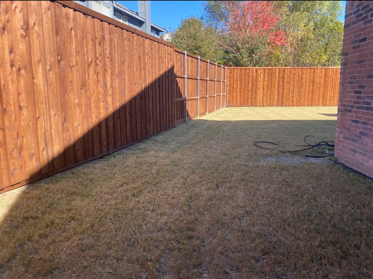 plano-fence-stained-pecan.jpg