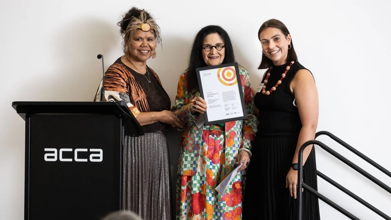  Janty Blair with Judith Ryan and Shanysa McConville from Potter Museum of Art, The University of Melbourne, winner of Large Project of the Year.  Photo:  Peter Casamento. 