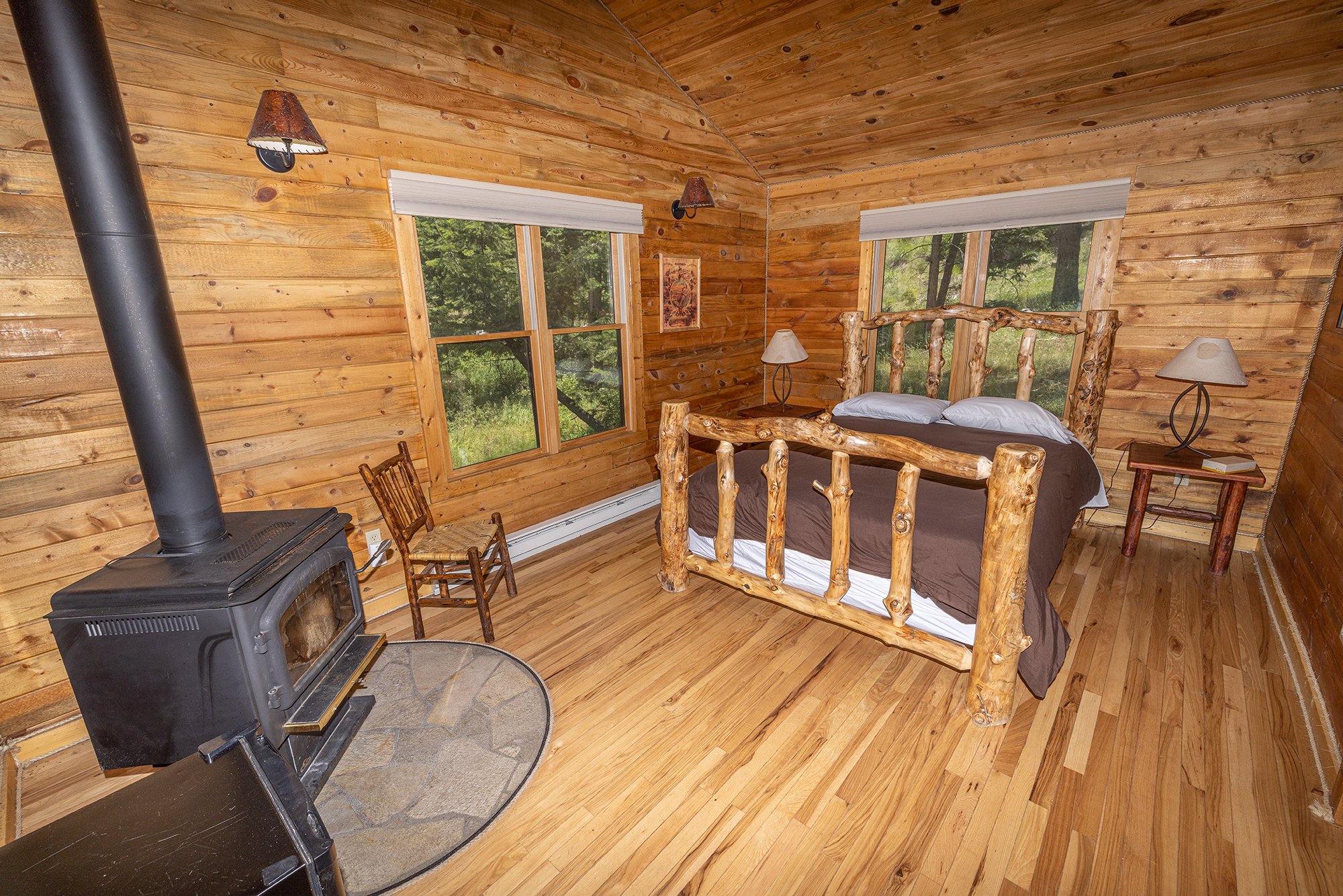 Ten Sleep Cabin UXU Ranch Inside view 2.jpg