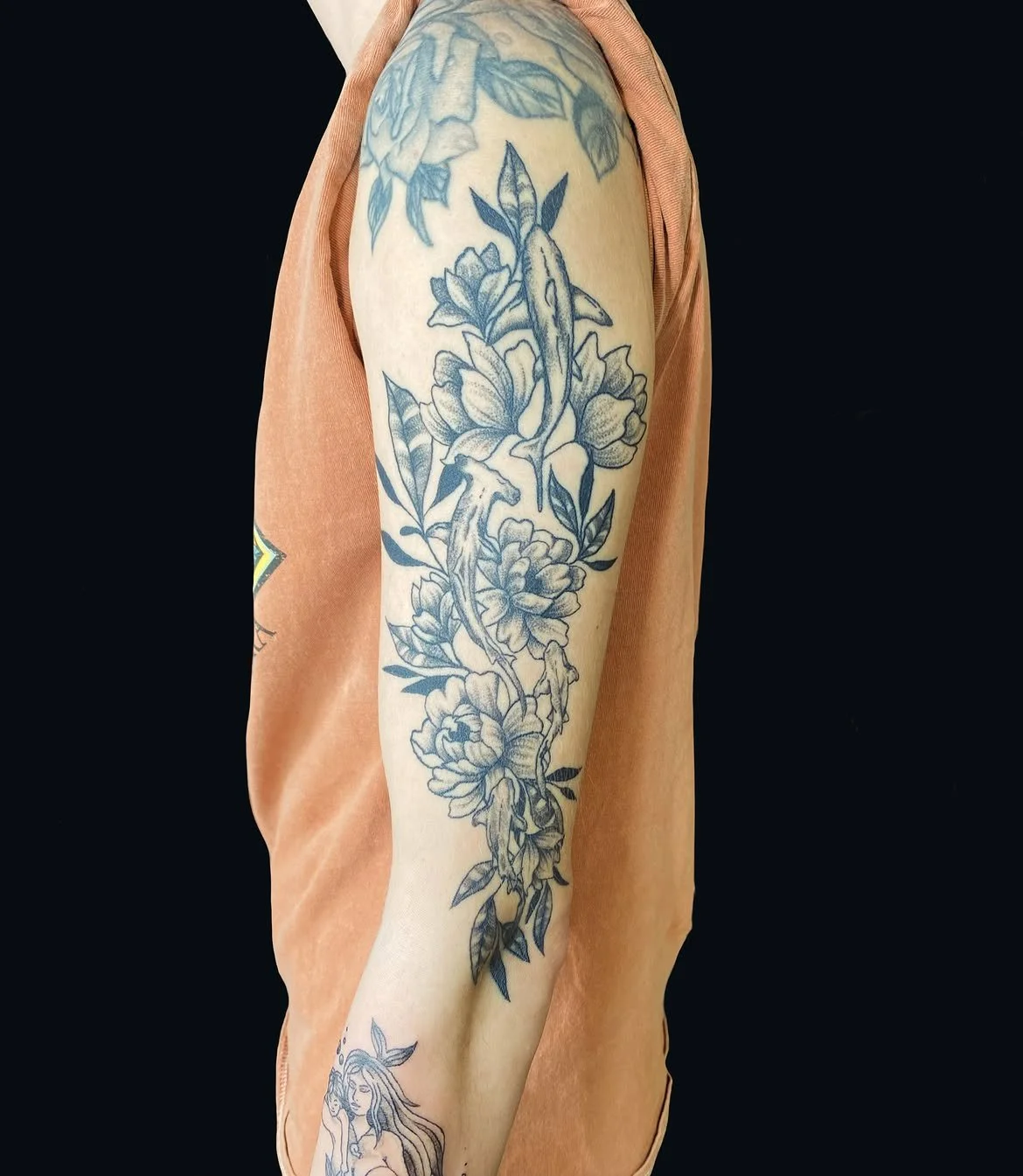 Tattoo artistry
Black and gray neotraditional
Art nouveau styles
American traditional
Fine line tattoos
Dotwork designs
Nature-inspired tattoos
Animal-themed tattoos
Mythological creatures
Portrait tattoos
Custom tattoo creations
Transformative self-