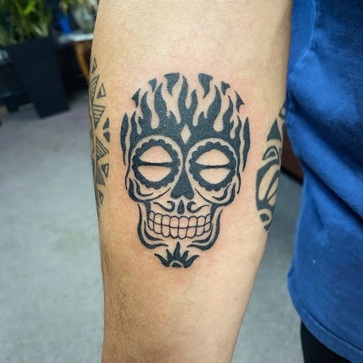 Tattoo artistry
Black and gray neotraditional
Art nouveau styles
American traditional
Fine line tattoos
Dotwork designs
Nature-inspired tattoos
Animal-themed tattoos
Mythological creatures
Portrait tattoos
Custom tattoo creations
Transformative self-