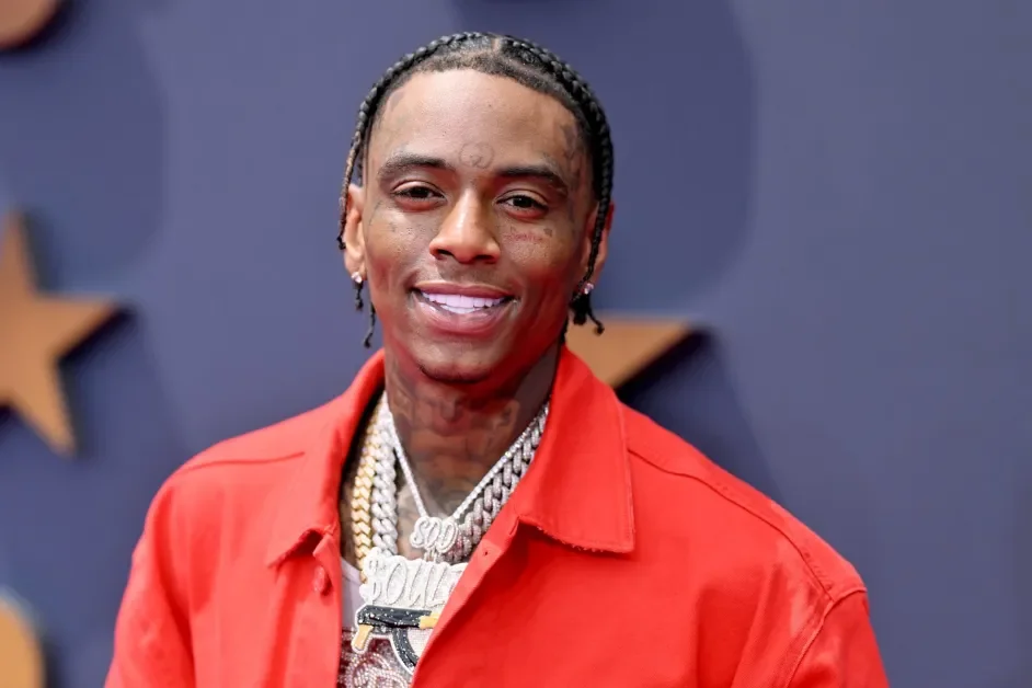 Soulja Boy Honored by Spotify With Plaque After “Kiss Me Thru The Phone” Surpasses 1 Billion Streams