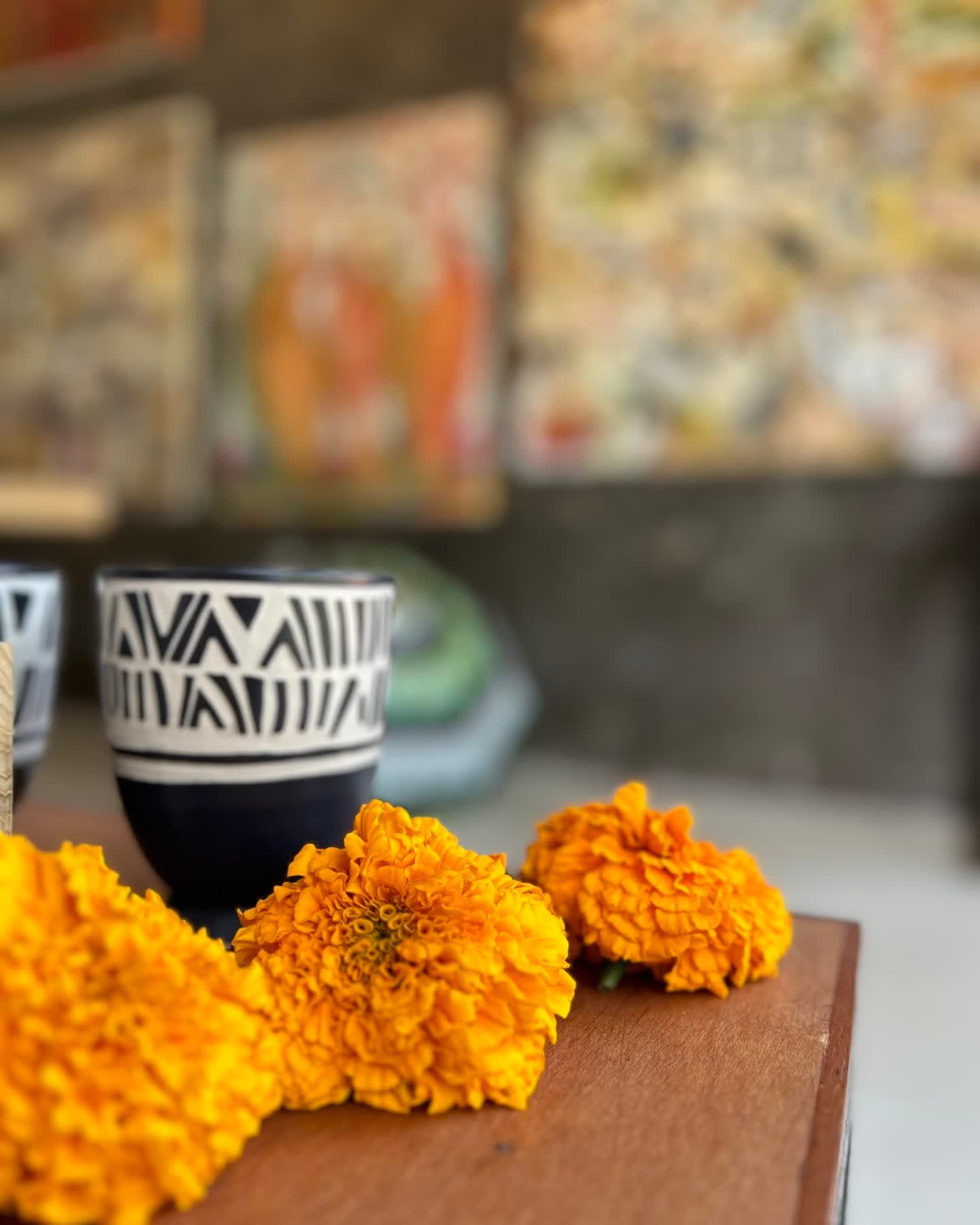 Ceramics at Zanzibar Art House Gallery Ubud 🌿

From garden sculptures to our Blossom homewares collection, we have a beautiful range of ceramic pieces designed to bring art into everyday spaces.

This photo features a piece from our Hunter Gatherer 