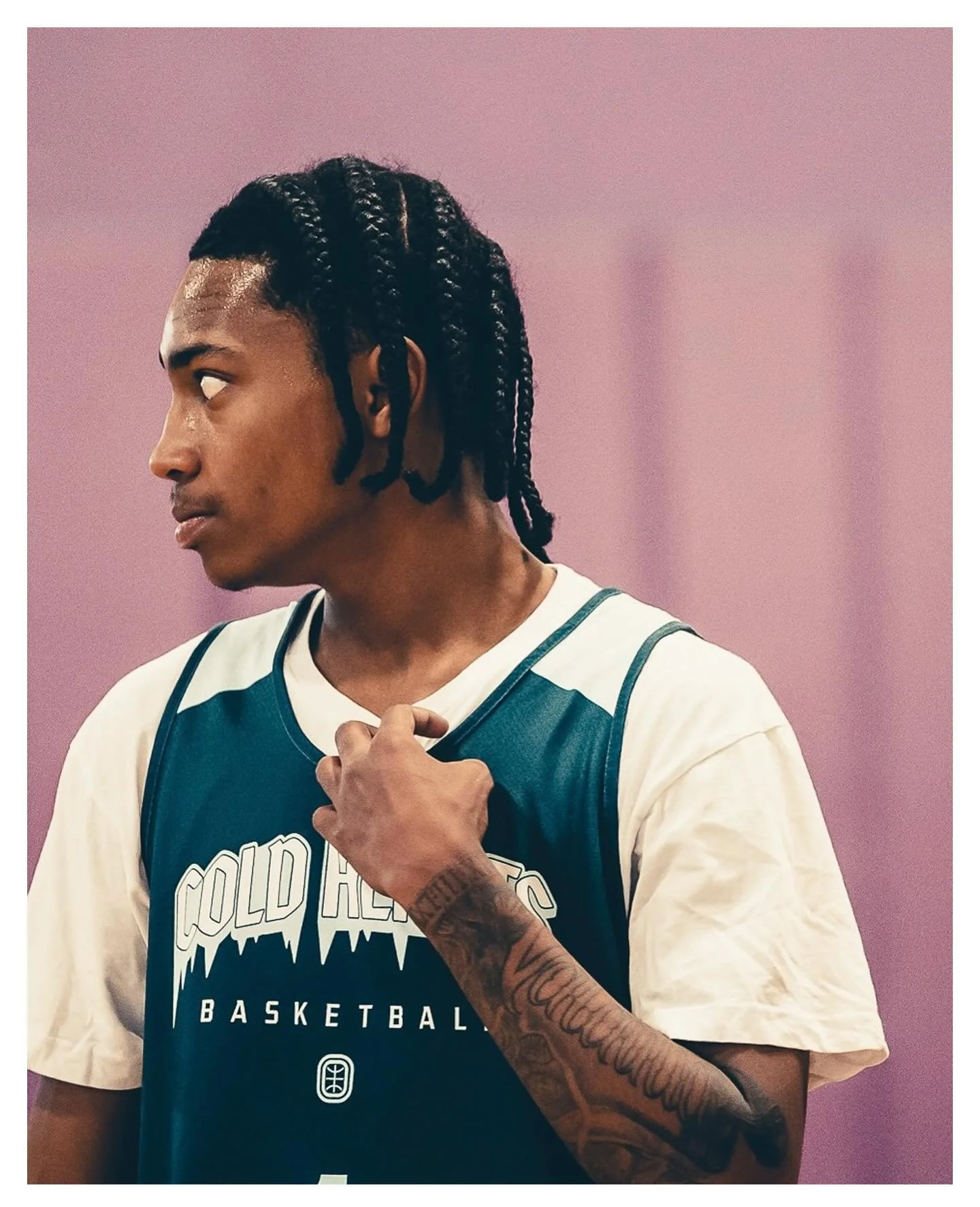 Been so long&hellip; thinking about coming out of retirement!

#photography 
#dehancer 
#basketball