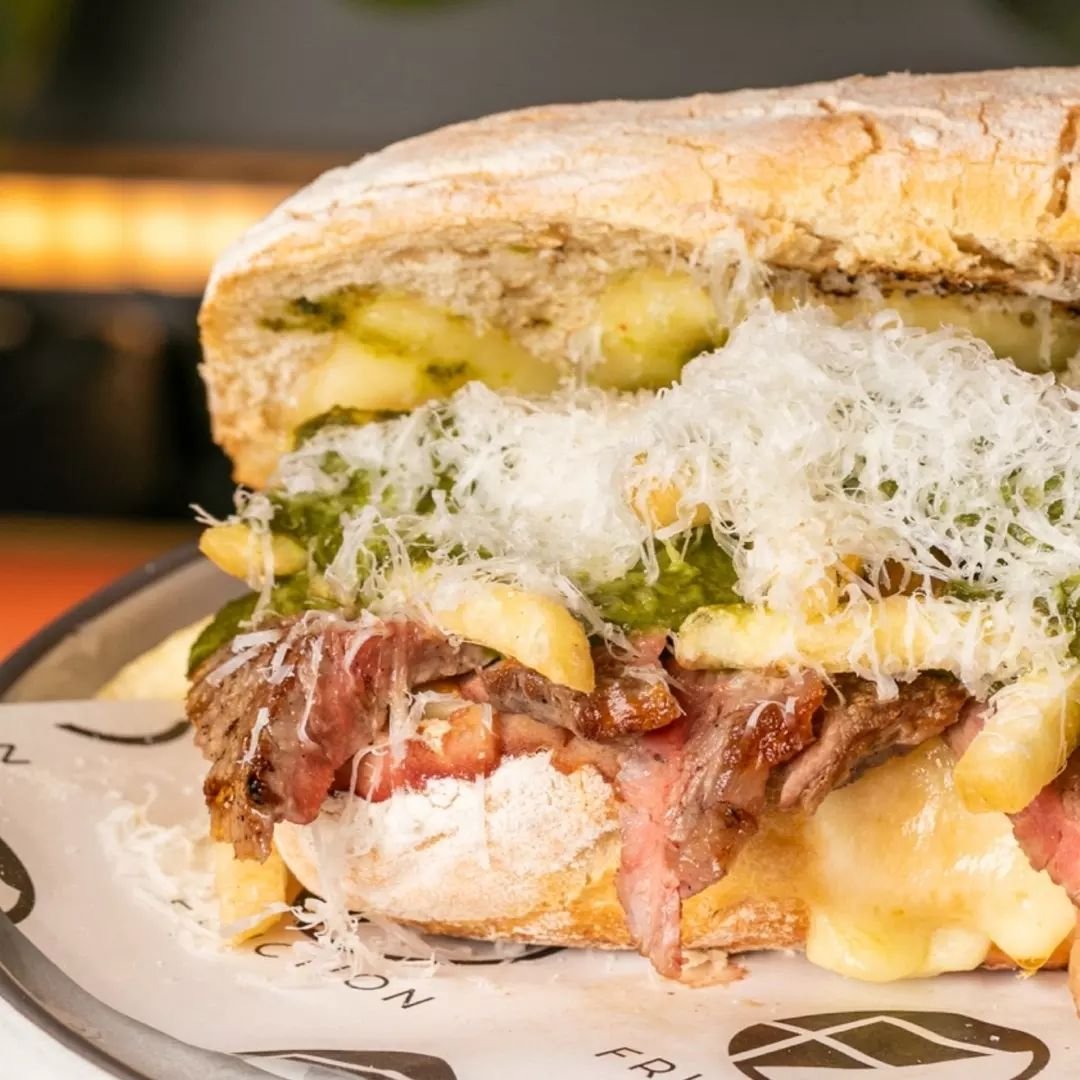 Mothers &amp; steak lovers, rejoice! Friction's Steak Frites Sandwich is the best (and tastiest) way to spend Mother's Day, complete with entrec&ocirc;te sauce &amp; provolone cheese. 

Swipe to marvel at its mightiness, or better yet, book in / walk