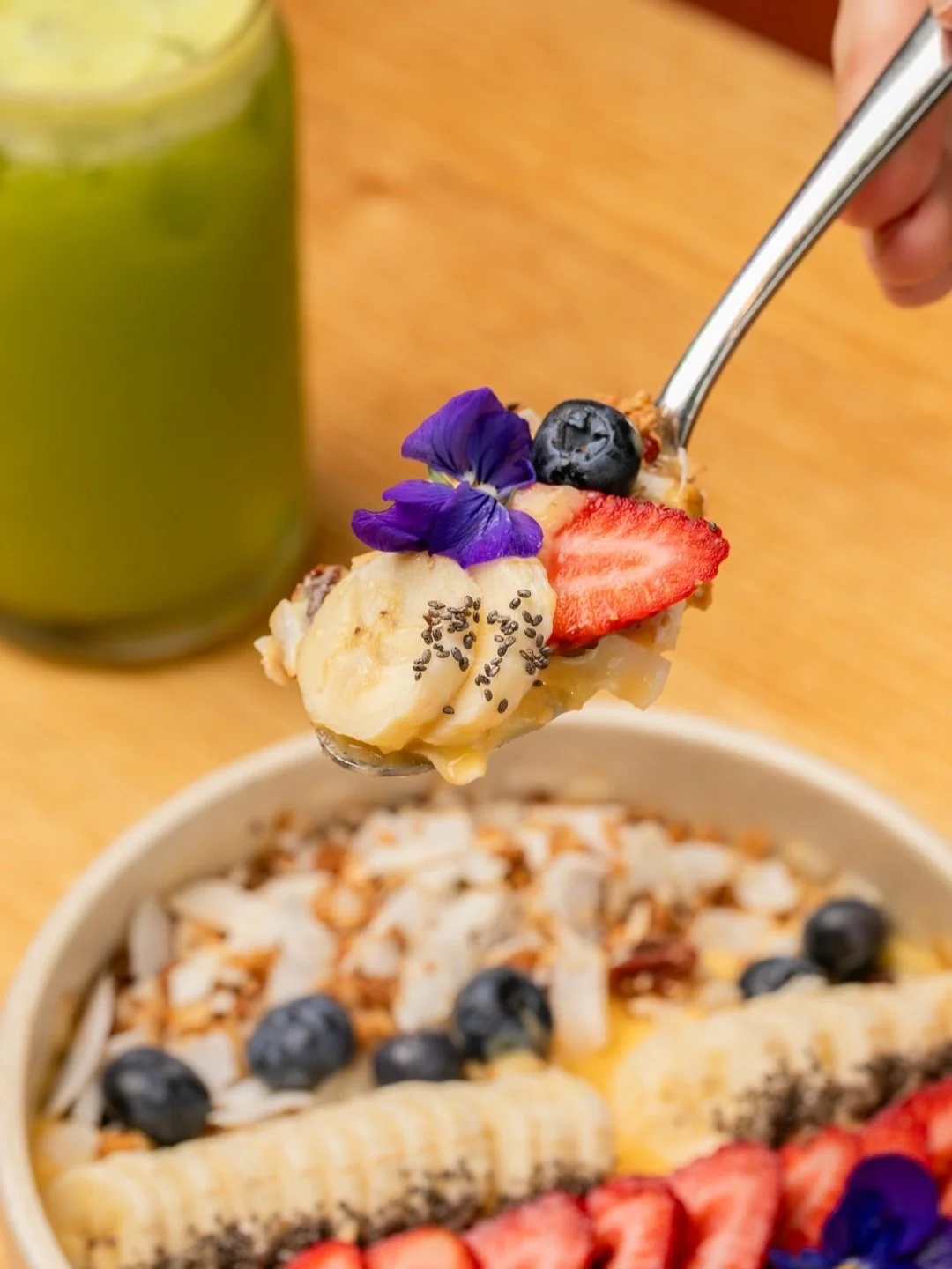 All the tropical energy you need to survive the heat is housed right inside this Coco Mango Smoothie Bowl. 🥭 🍌 

Think mango and pineapple blended silky smooth, rich coconut yoghurt swirled through, topped with date caramel and a crunchy halo of ho