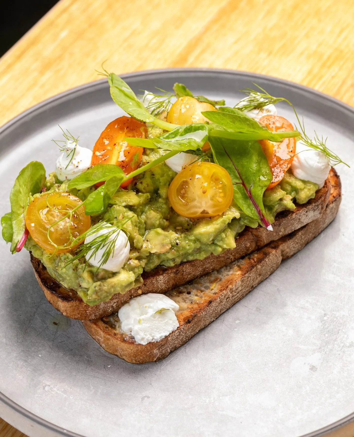 When in doubt, let&rsquo;s av it out. 🥑

Layered onto grain toast with a touch of zataar, our take on the smashed avocado favourite comes topped with feta and sweet bursts of cherry tomatoes, for that perfect balance of creamy and fresh.

Feeling ex