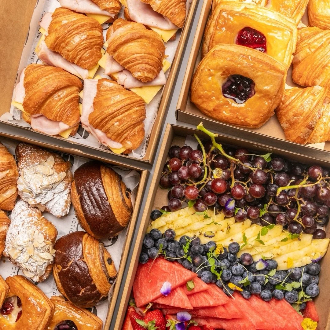 🍉 Craving catering that everyone *actually* gets excited about?

From loaded sandwiches to generous platters of fruit, salads and more, we&rsquo;ve got your next board meeting or office event covered.

Order Friction catering through our website, an