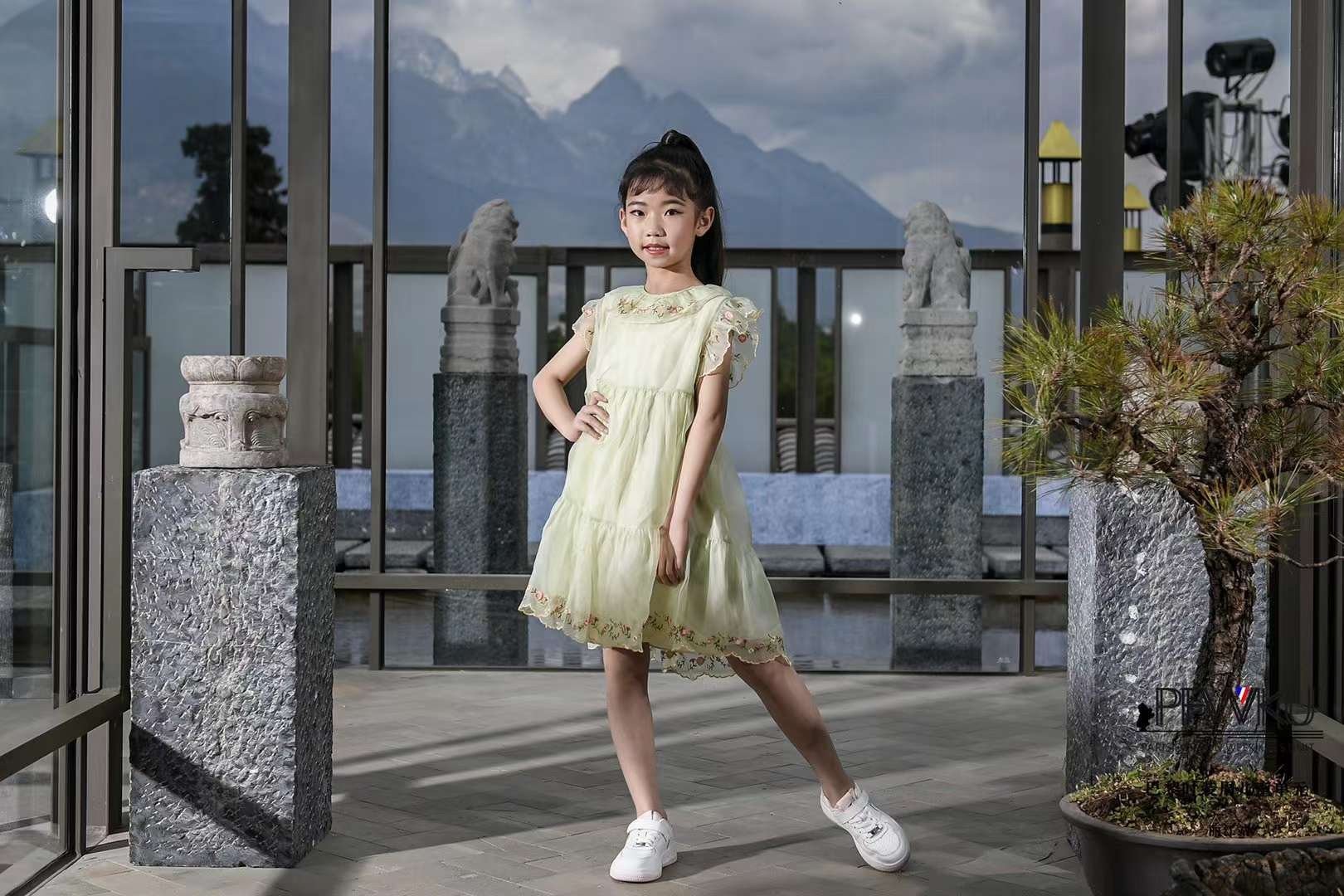 Vivian Hwang 2023-11-11 16.58.29.jpeg