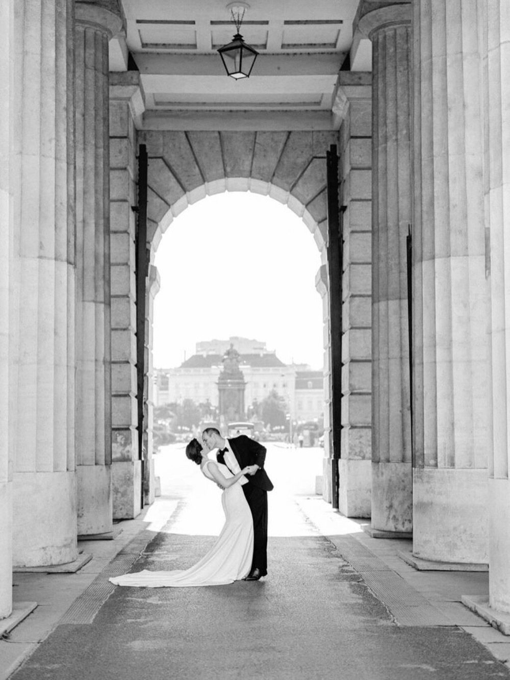 A minimalist elopement in Vienna, where history meets high style.

#viennaelopement #viennawedding #melanienedelko #editorialwedding #modernlovestory #hofburgvienna #museumsquartier #luxuryelopement #destinationweddingphotographer #contemporaryromanc