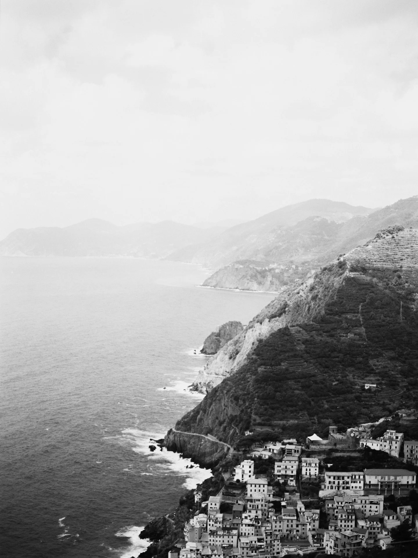 Cinque Terre on Film 🎞️

#cinqueterre #filmshooter #filmphotography #melanienedelko