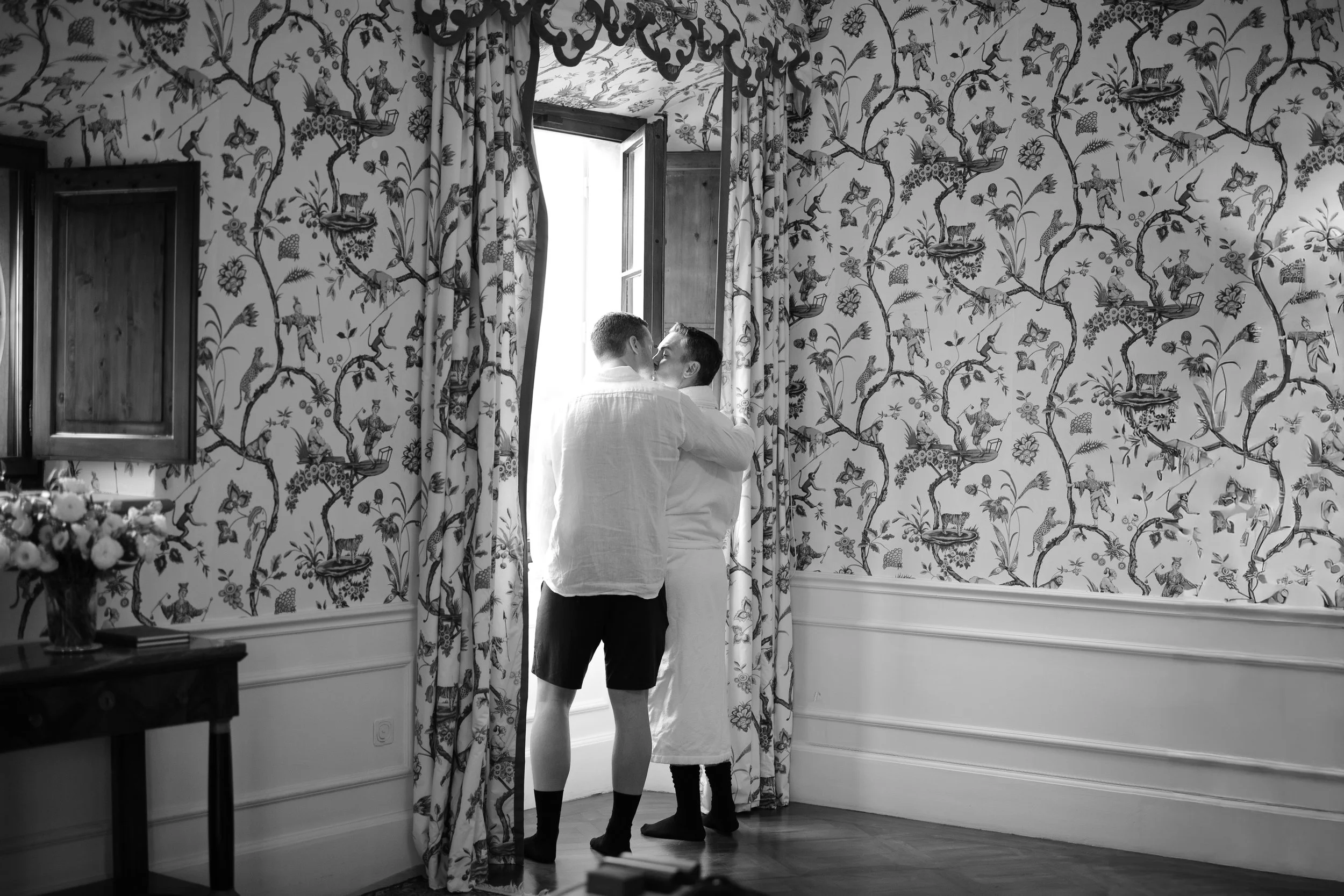 The couple sharing a quiet moment before the ceremony at Il Borro