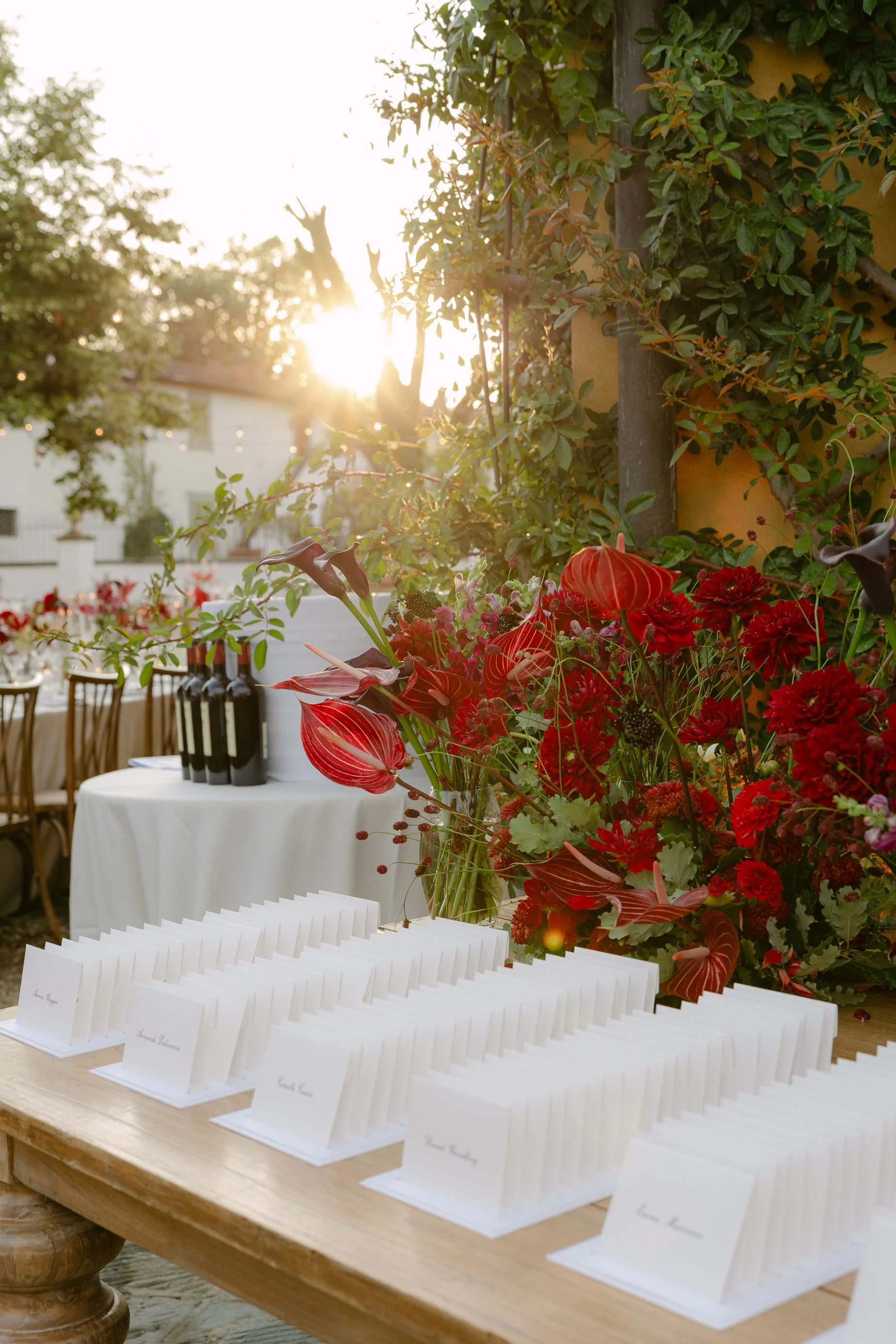 Escort card displays at Il Borro