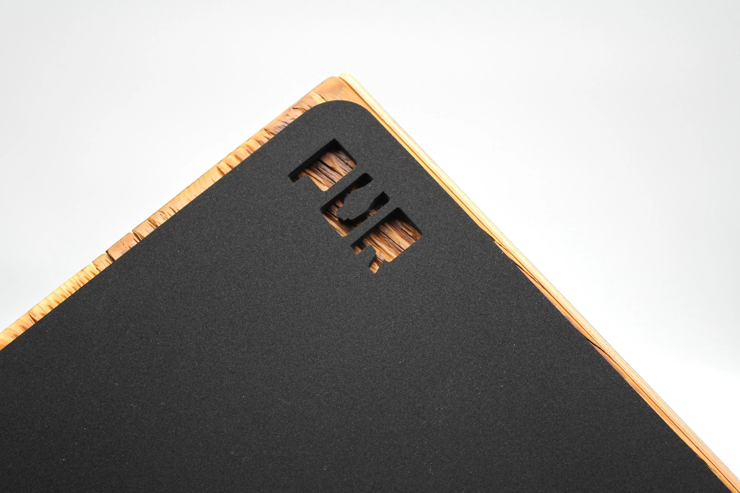 PUR_Cajon_AE-Alt_Black_25.jpg (Kopie)