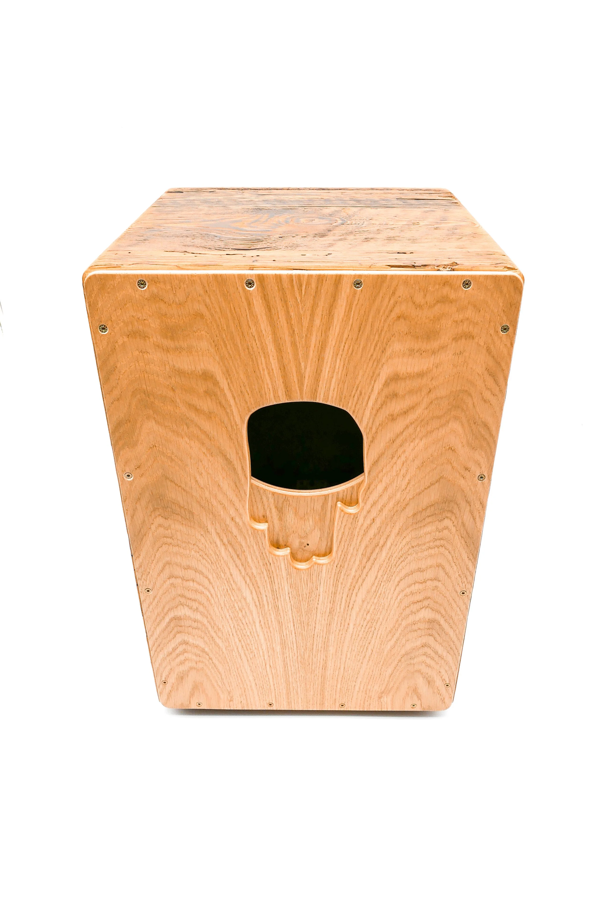 PUR_Cajon_AE-Alt_Eiche_25.jpg