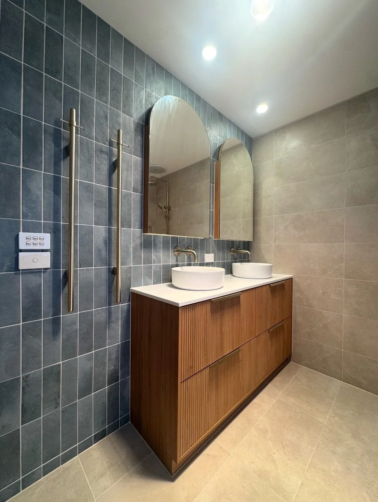 A fresh and modern bathroom transformation completed in Mount Eliza 

Features of this renovation include:
&bull; Frameless shower screen for a seamless open feel
&bull; Corner bath perfect for relaxing
&bull; Custom timberline vanity with double bas